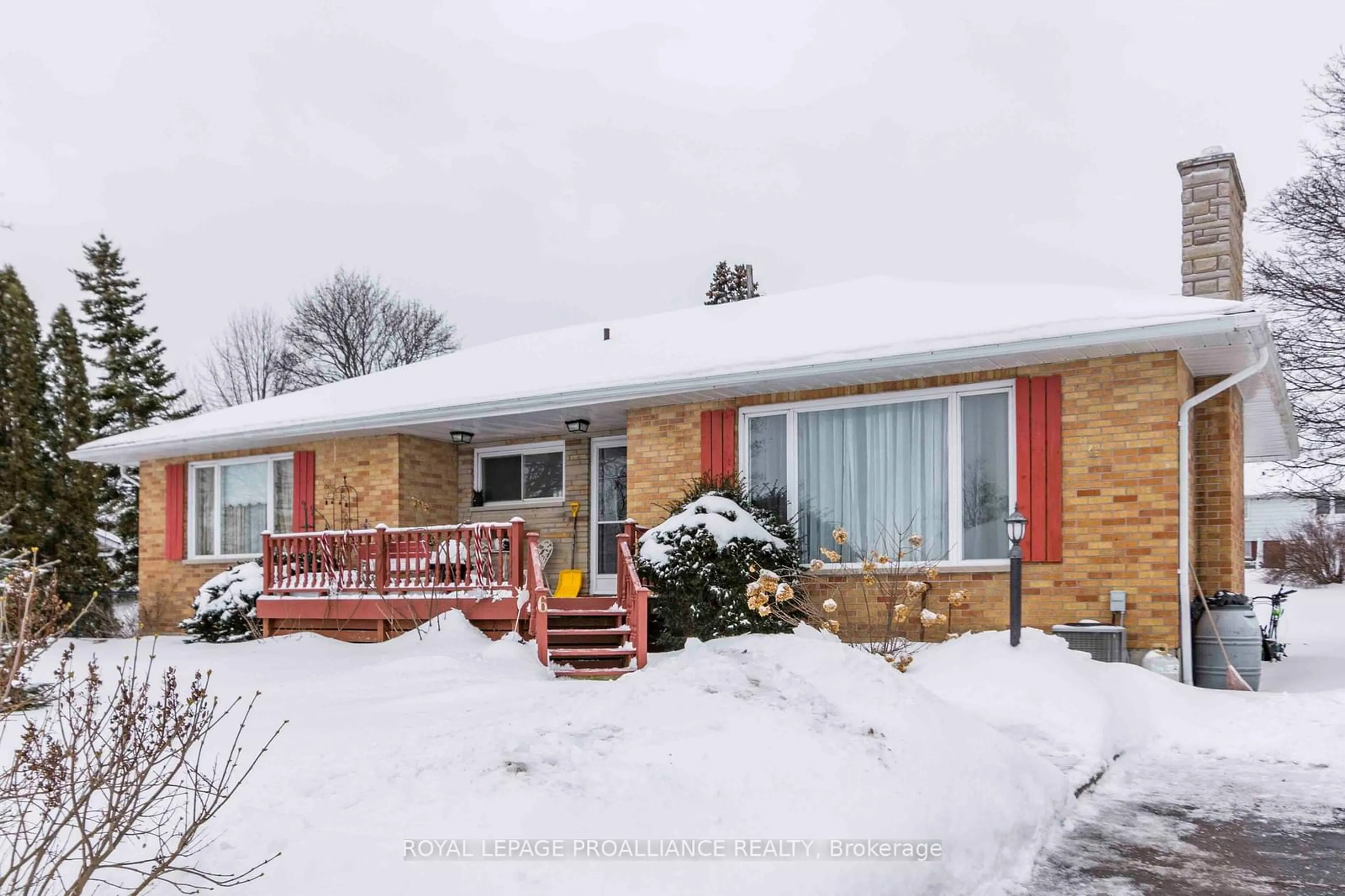 Unknown for 6 Hillcrest St, Quinte West Ontario K8V 5L2