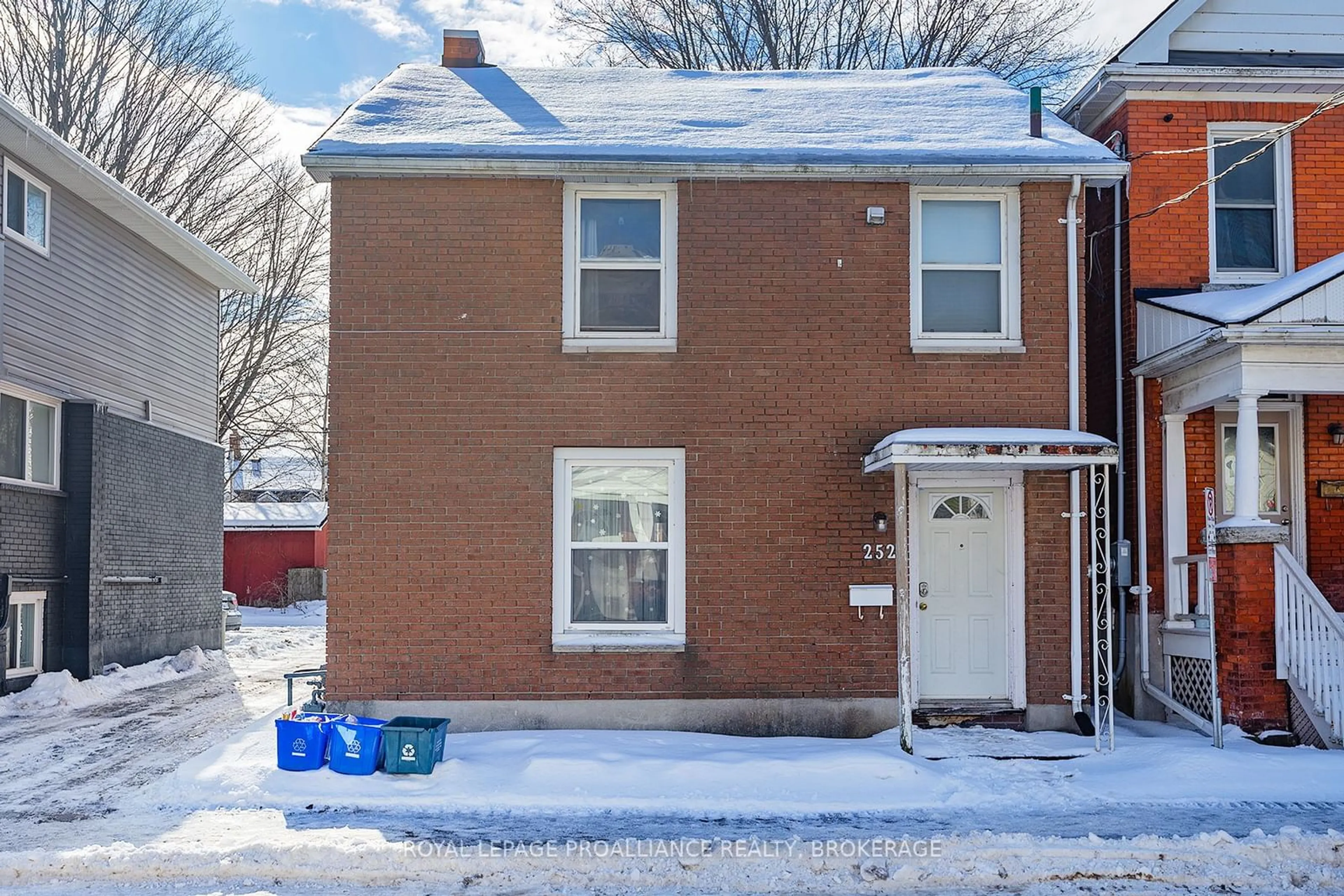 Home with brick exterior material, street for 252 William St, Kingston Ontario K7L 2E4