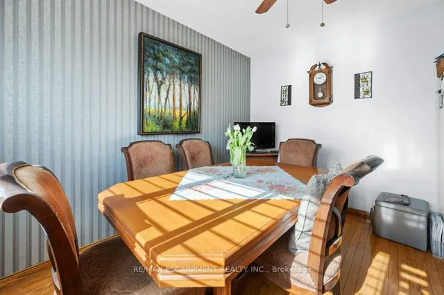 Additional property image - 58 Luscombe St