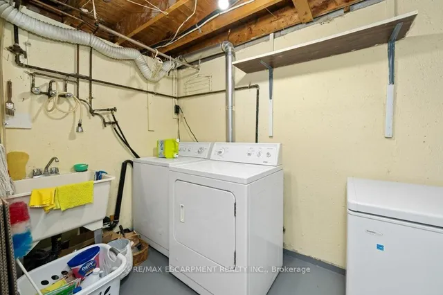 Additional property image - 58 Luscombe St