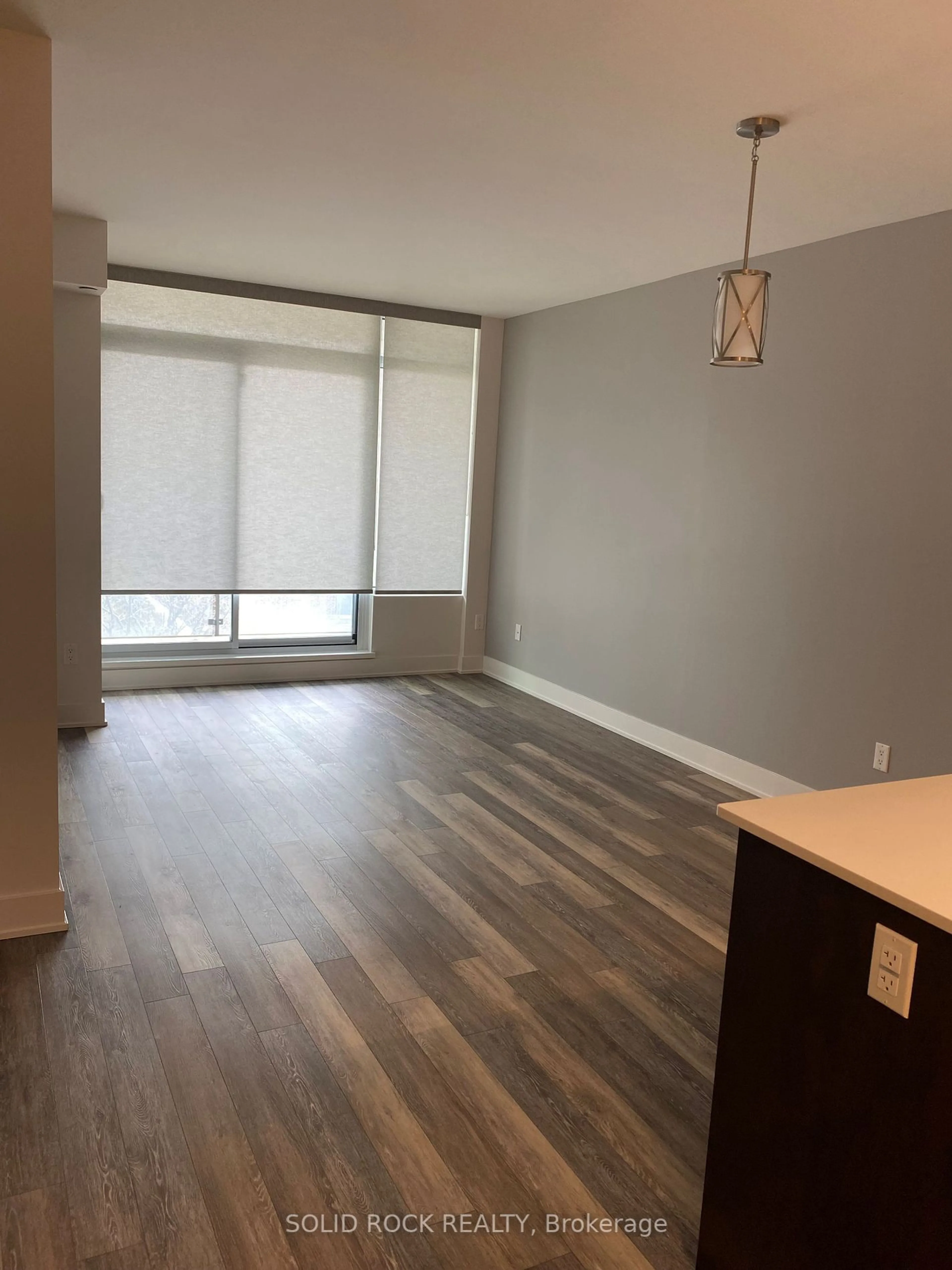 A pic of a room for 411 Mackay St #319, New Edinburgh - Lindenlea Ontario K1M 2K5