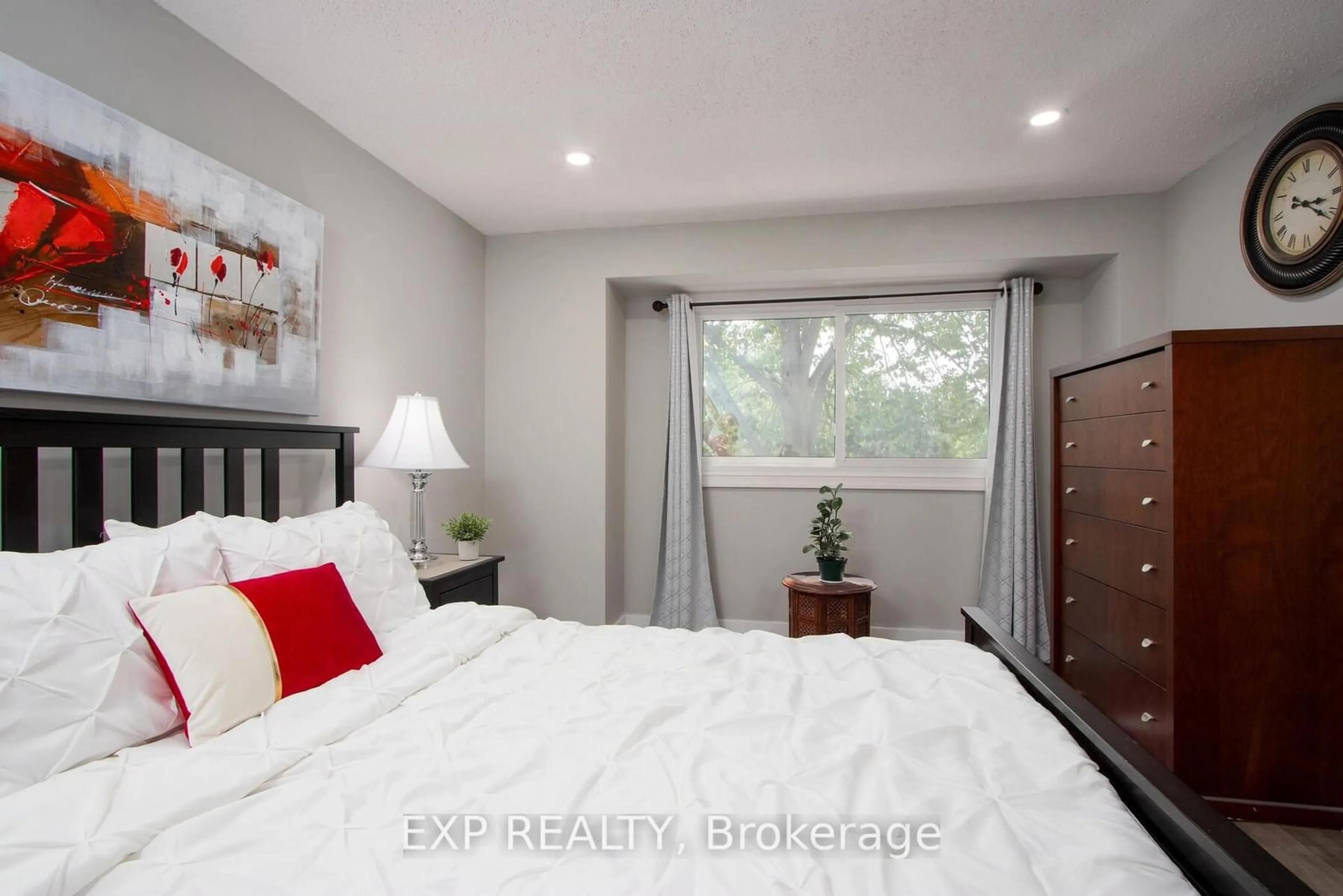 Bedroom with bed, wood/laminate floor for 75 Ansondale Rd #62, London Ontario N6C 5W5