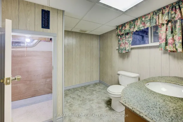 Additional property image - 98 Clive Rd