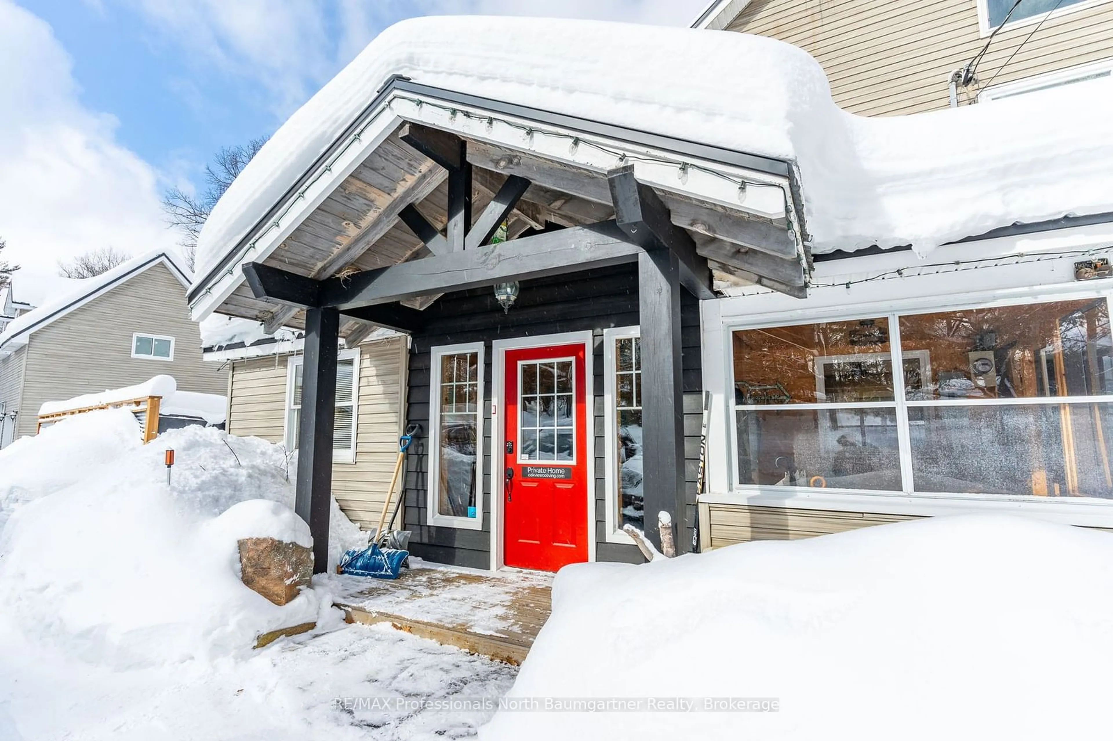 Indoor entryway for 2029 Little Hawk Lake Rd #Unit 4, Algonquin Highlands Ontario K0M 1S0