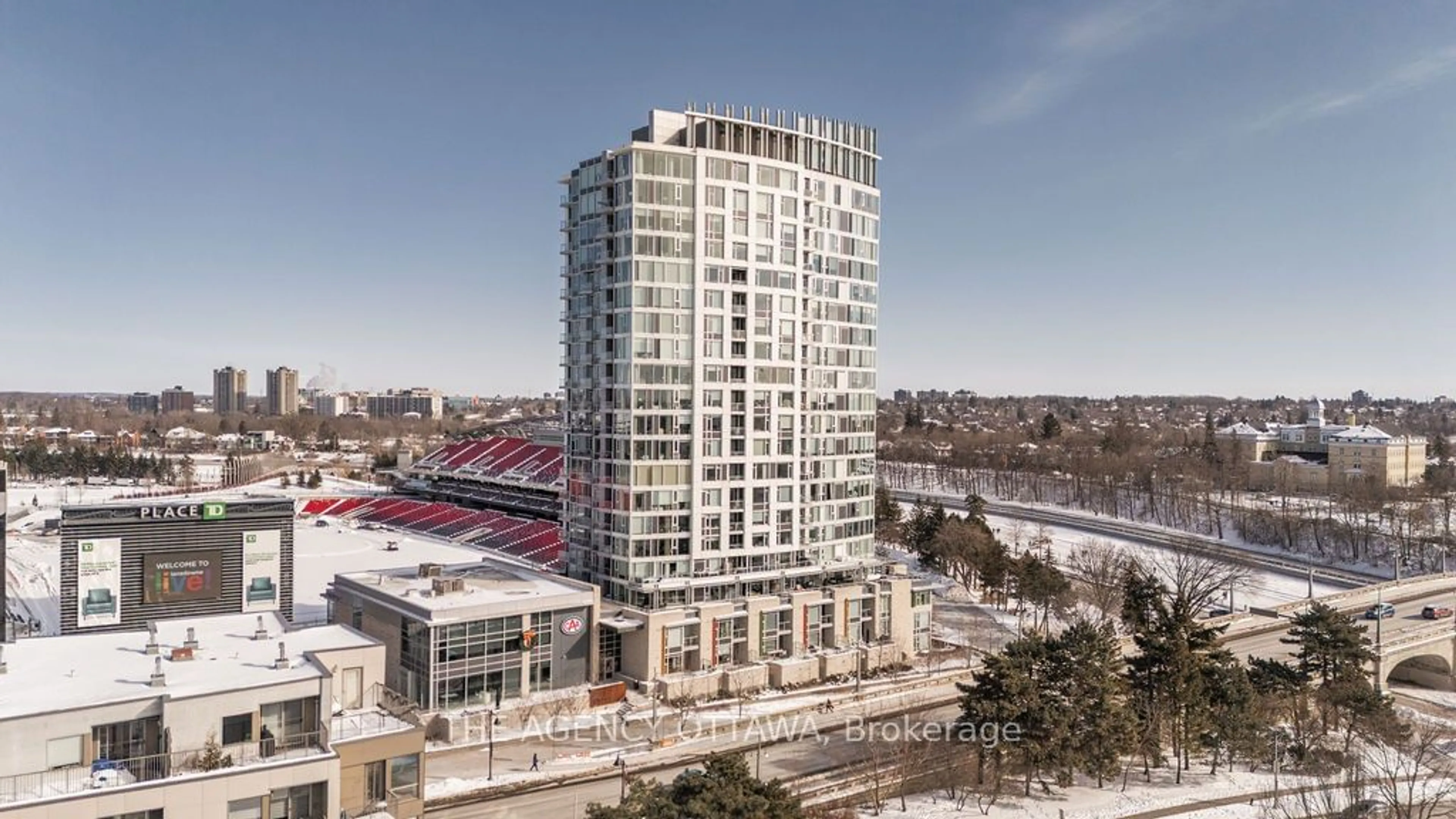 A pic from outside/outdoor area/front of a property/back of a property/a pic from drone, city buildings view from balcony for 1035 Bank St #709, Ottawa Ontario K1S 5K3