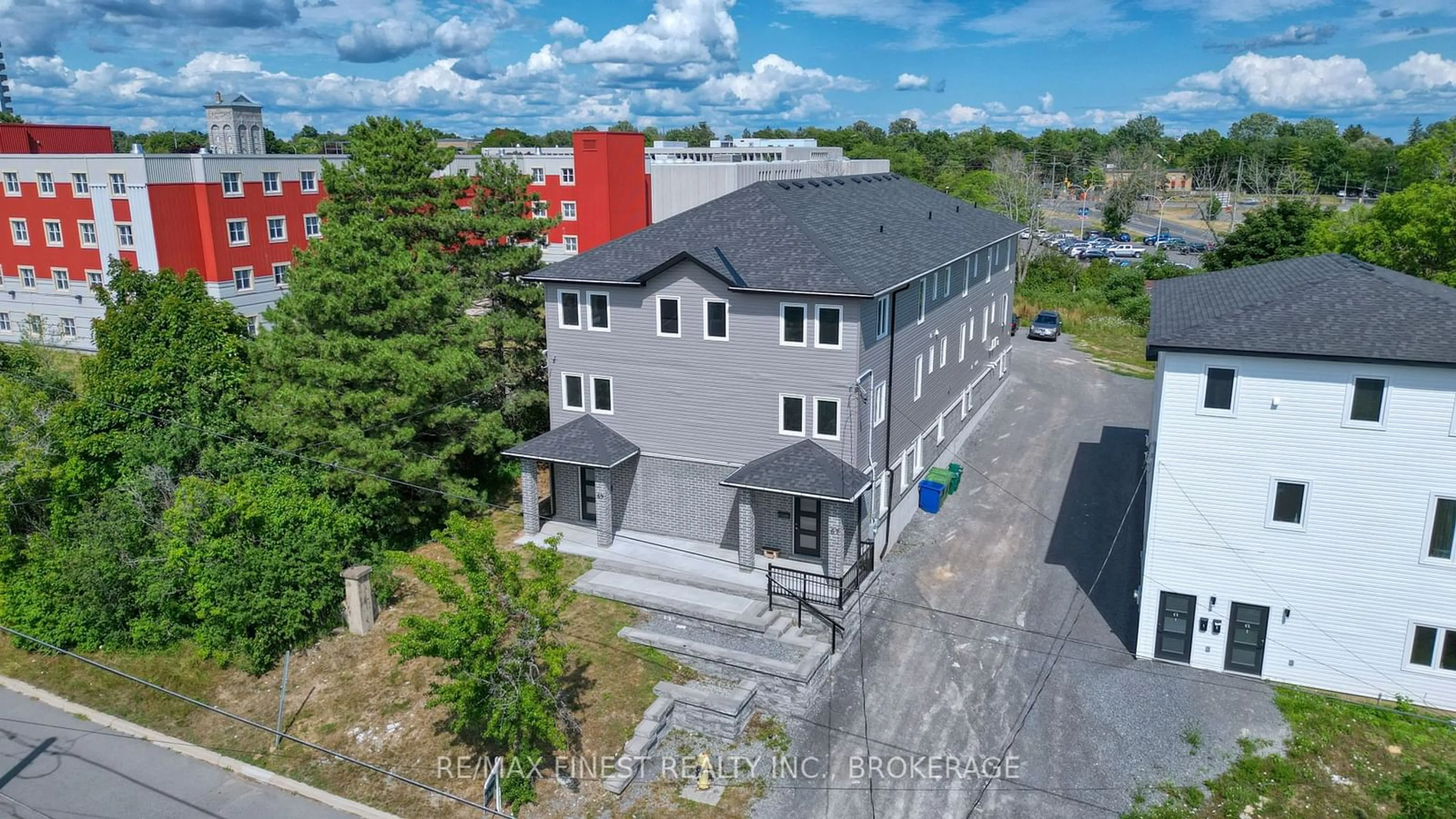 A pic from outside/outdoor area/front of a property/back of a property/a pic from drone, building for 67-69 Gardiner St, Kingston Ontario K7M 1A7