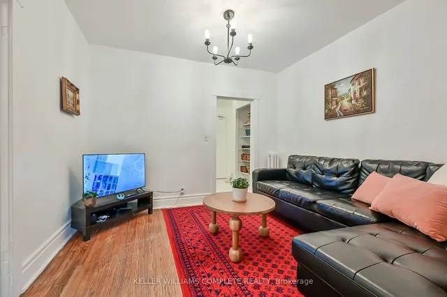Additional property image - 285 King St Unit 8