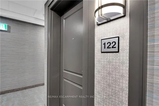 Additional property image - 460 Dundas St Unit 122