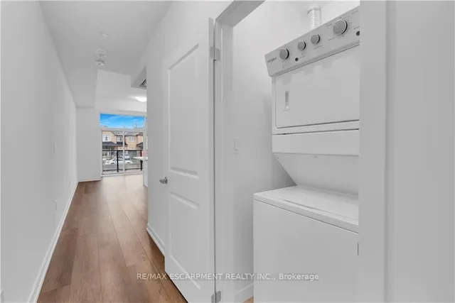 Additional property image - 460 Dundas St Unit 122
