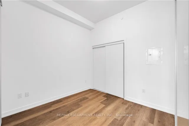 Additional property image - 460 Dundas St Unit 122