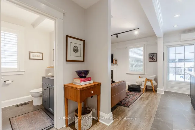 Additional property image - 234 Province St