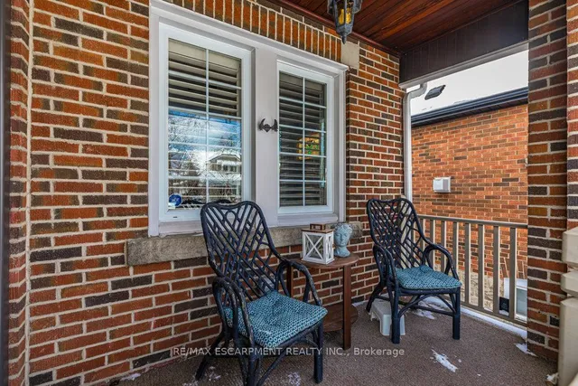 Additional property image - 234 Province St
