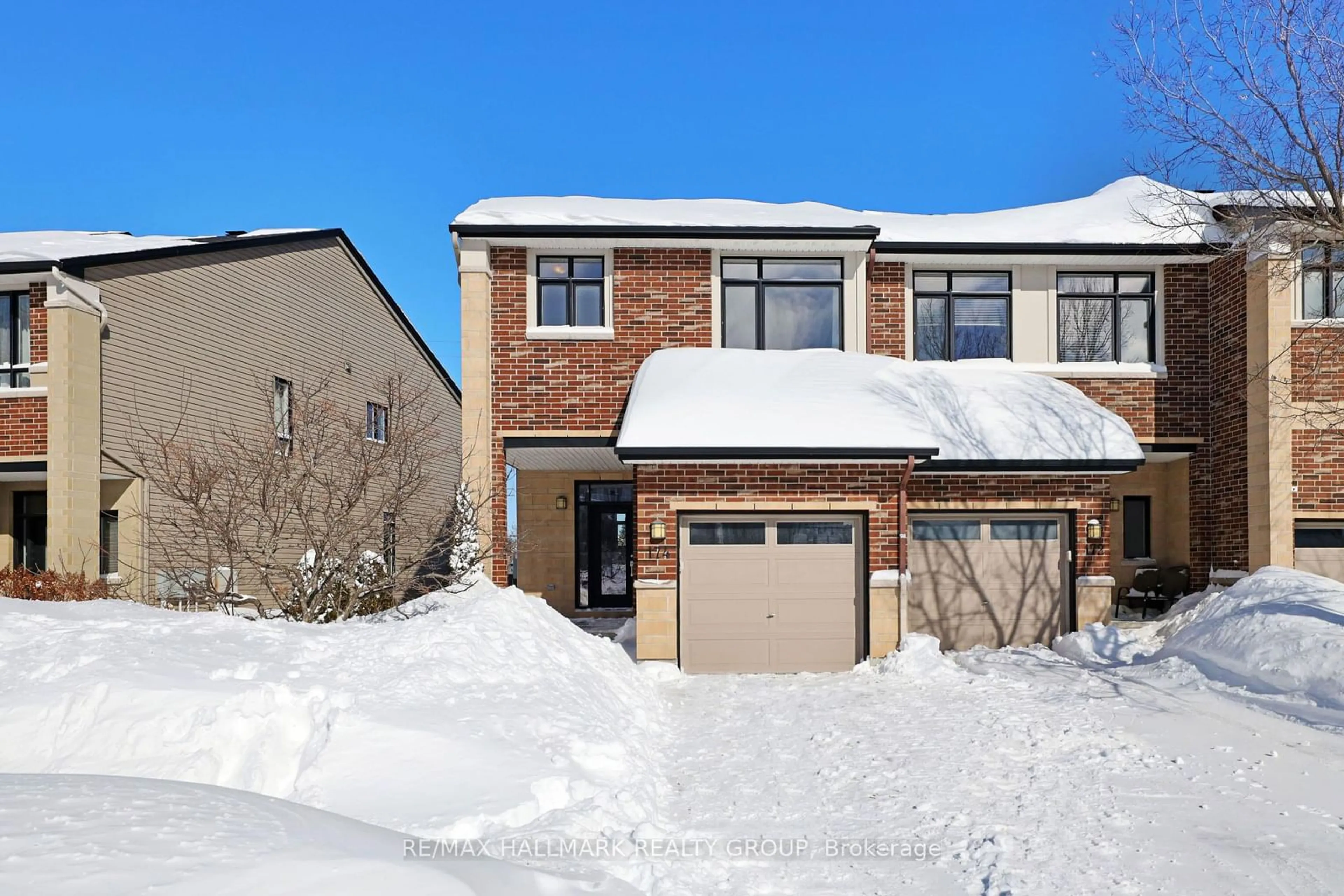 Home with brick exterior material, street for 174 Kinghaven Cres, Kanata Ontario K2M 2T8