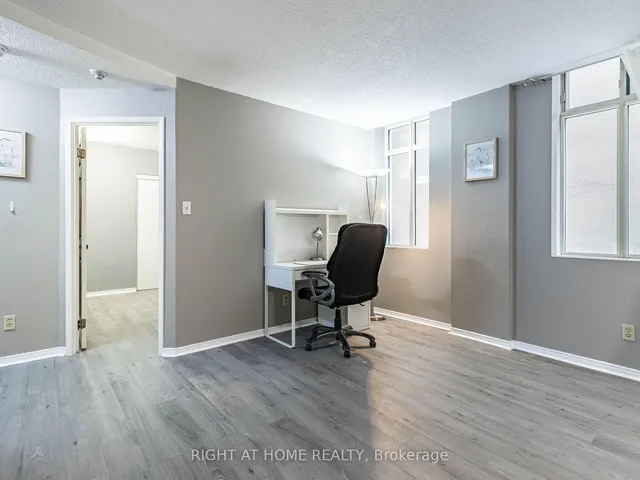 Additional image 11 of 36 James St Unit 303
