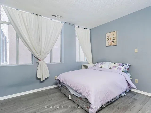 Additional image 9 of 36 James St Unit 303