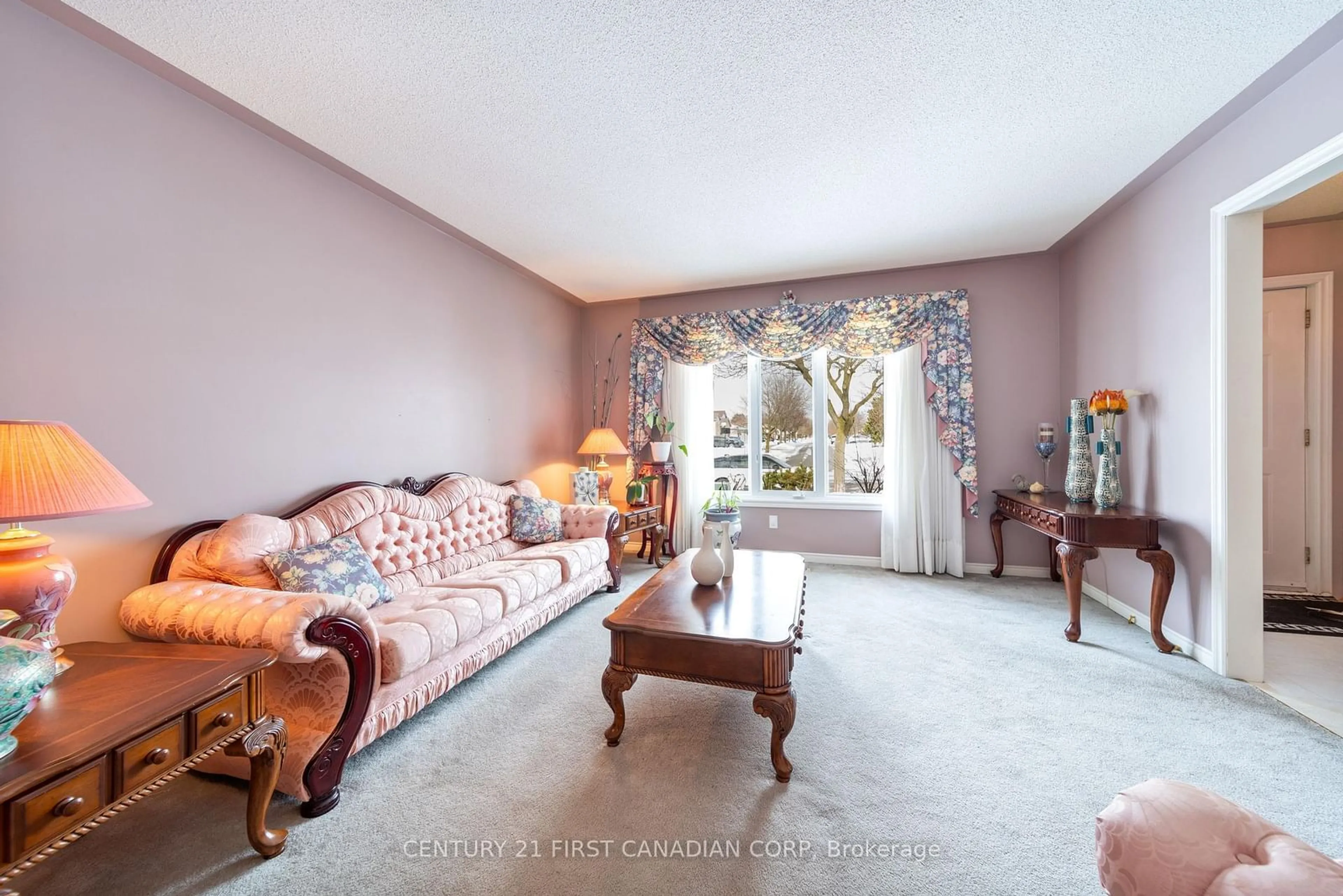 Living room with furniture, unknown for 73 Bournemouth Dr, London Ontario N5V 4T2