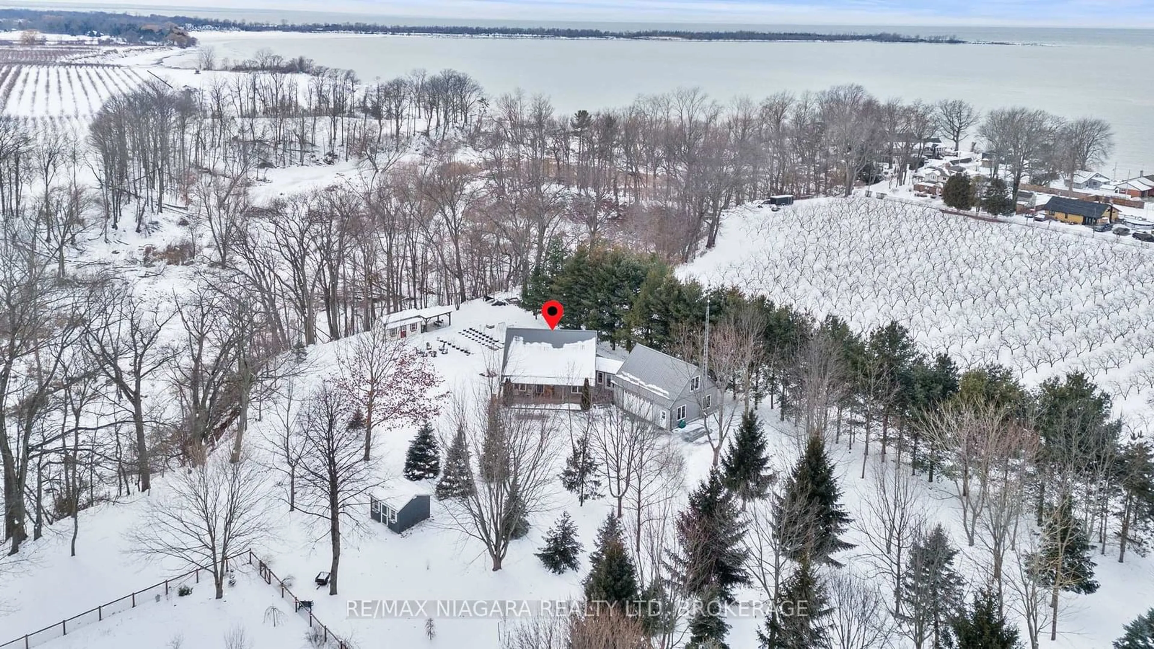 A pic from outside/outdoor area/front of a property/back of a property/a pic from drone, water/lake/river/ocean view for 1382 MCNAB Rd, Niagara-on-the-Lake Ontario L0S 1J0