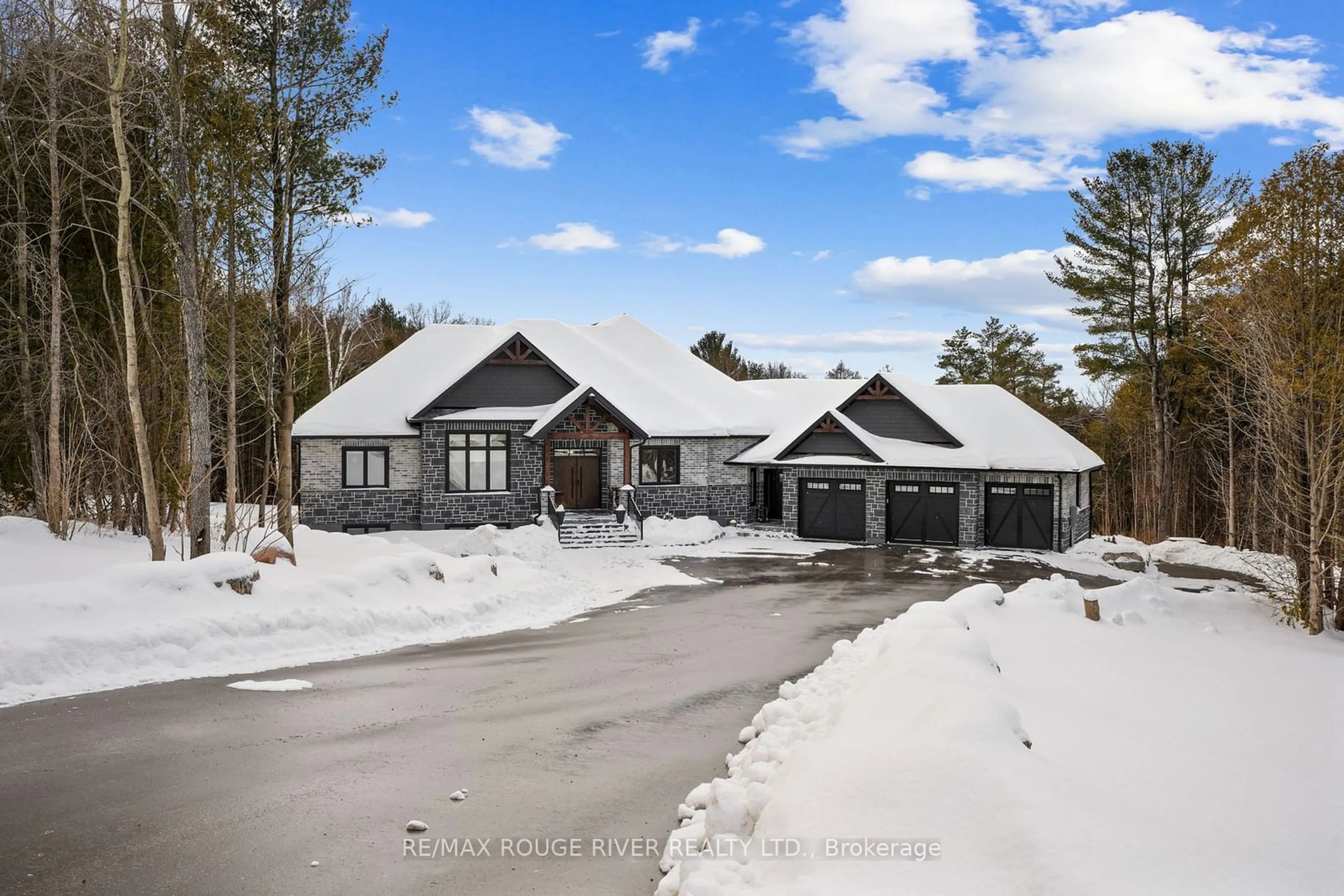 A pic from outside/outdoor area/front of a property/back of a property/a pic from drone, street for 2006 Hill 60 Rd, Cobourg Ontario K9A 4J8