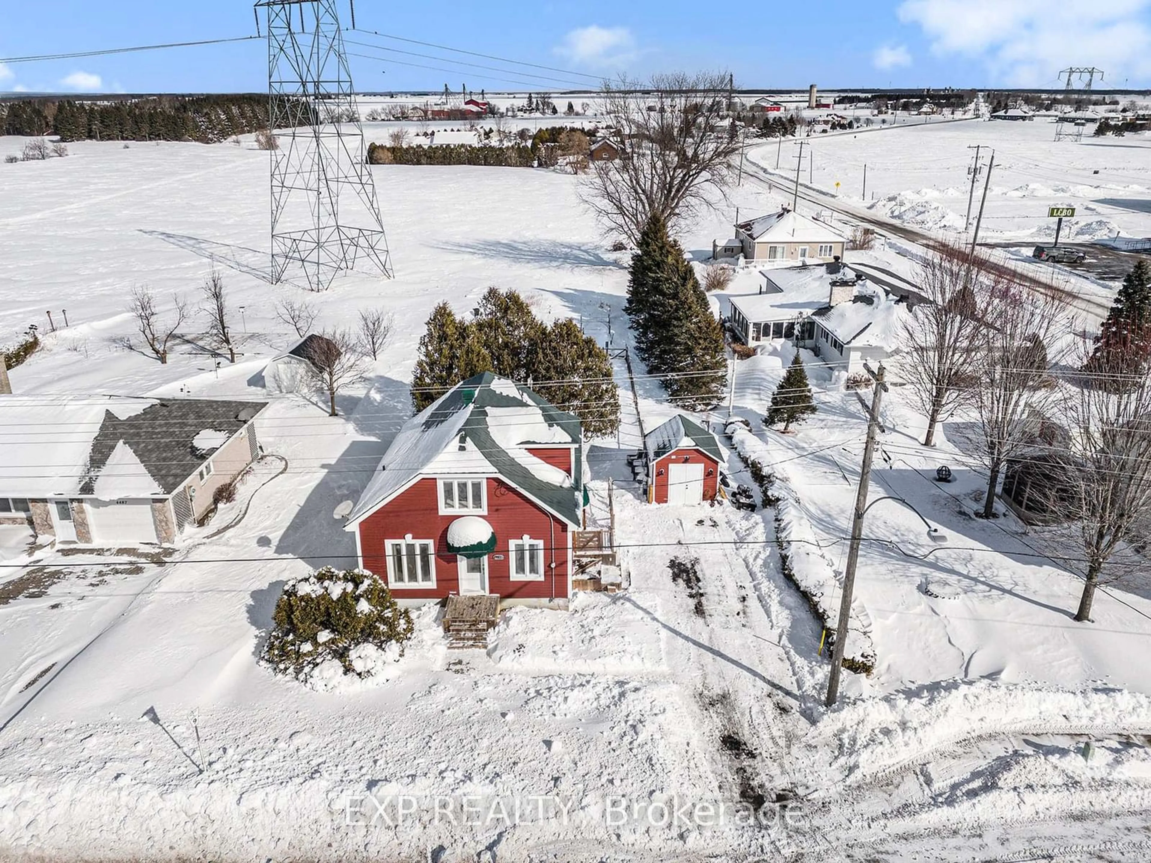 A pic from outside/outdoor area/front of a property/back of a property/a pic from drone, street for 4489 County 9 Rd, The Nation Ontario K0C 2B0