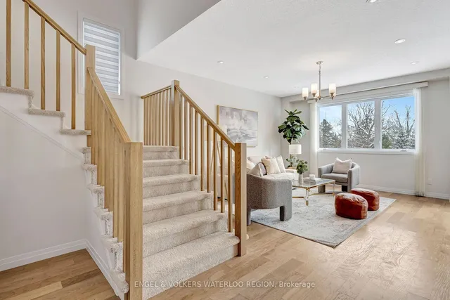 Additional property image - 931 Stonecliffe Walk