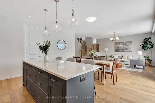 Additional property image - 931 Stonecliffe Walk