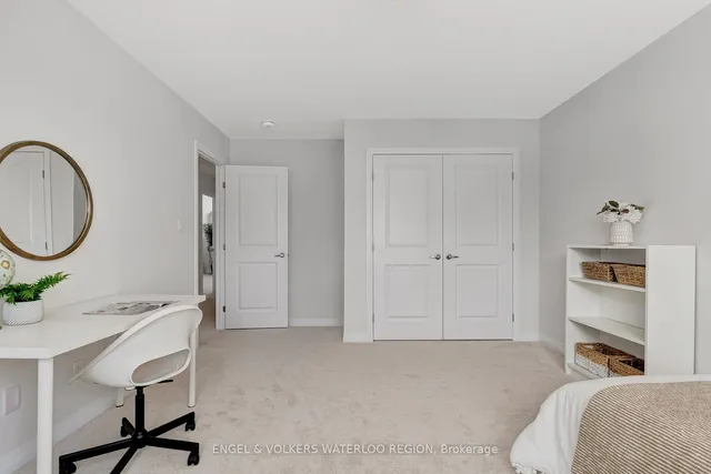 Additional property image - 931 Stonecliffe Walk
