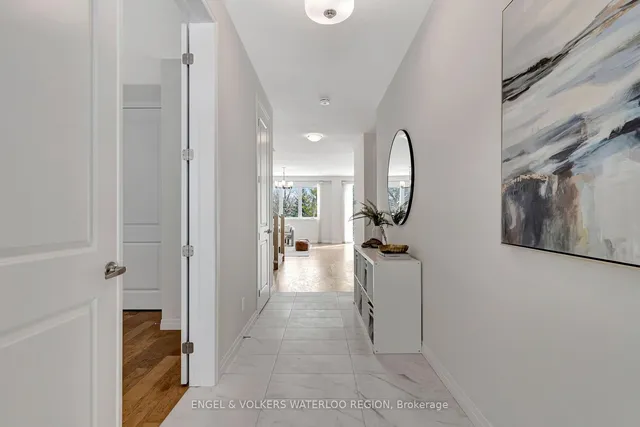 Additional property image - 931 Stonecliffe Walk