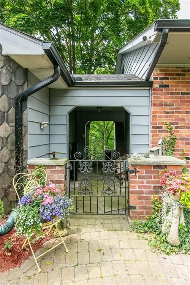 Additional property image - 65 Edgehill Dr