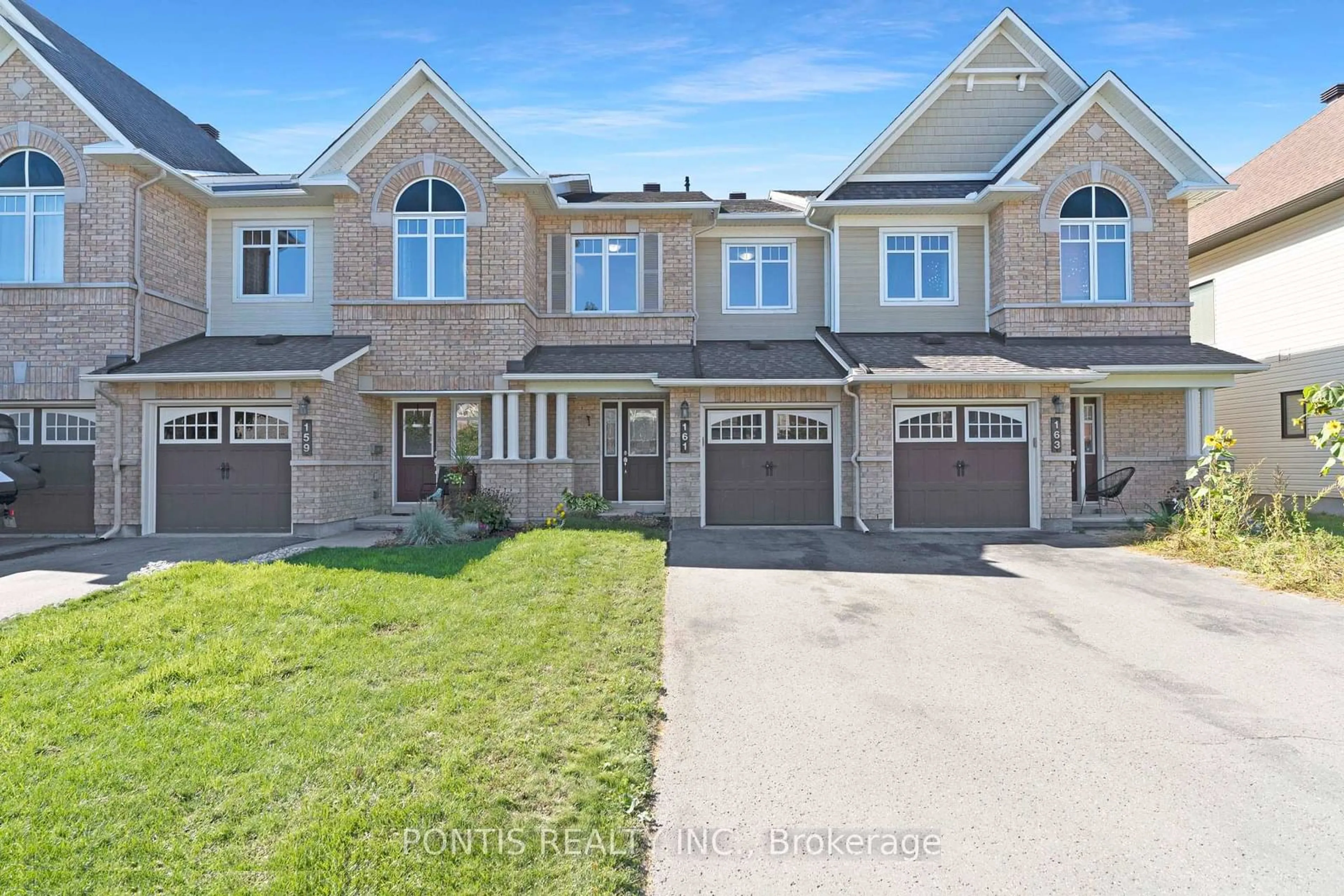 A pic from outside/outdoor area/front of a property/back of a property/a pic from drone, street for 161 Lerta Way, Orleans - Cumberland and Area Ontario K4A 0W5