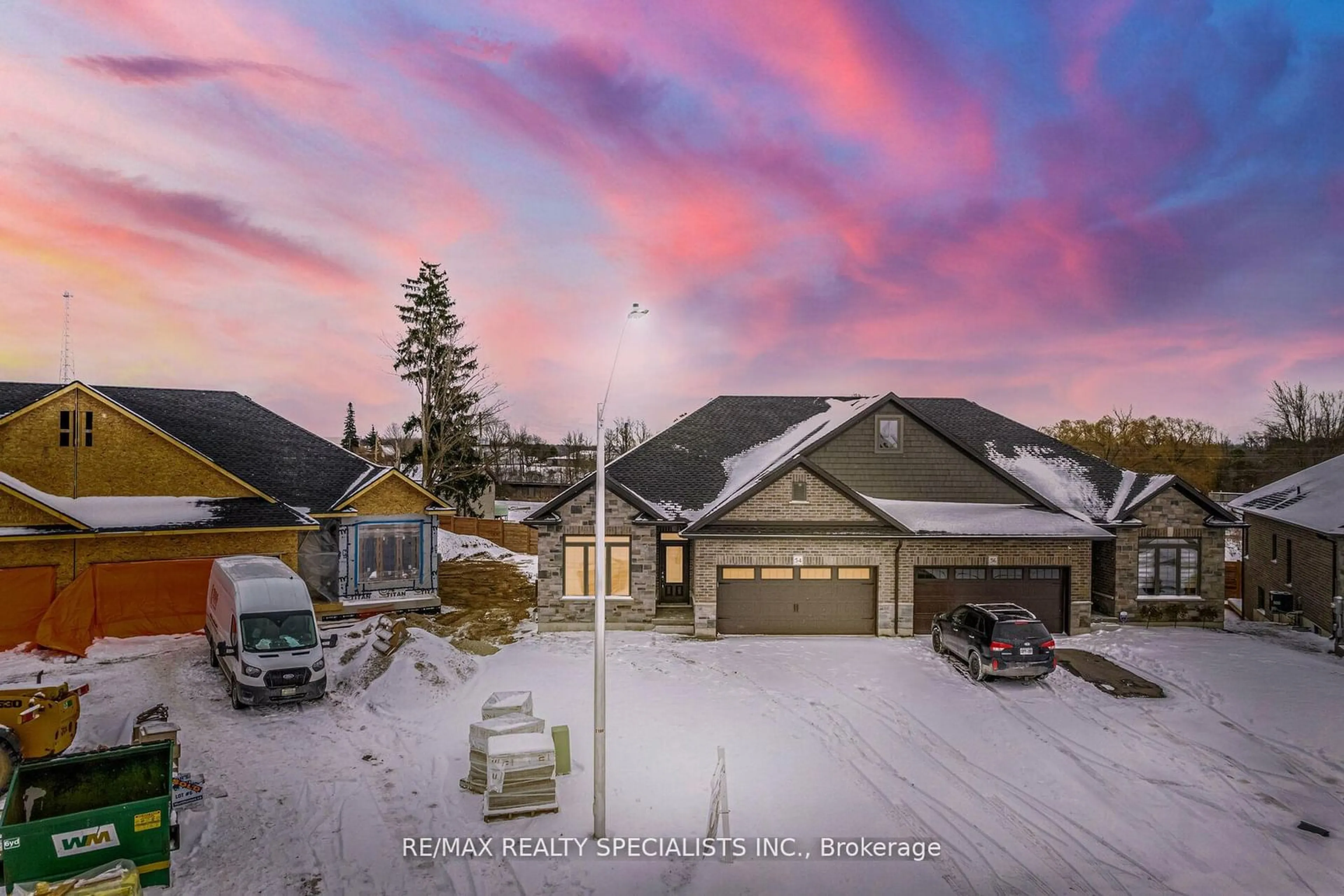 A pic from outside/outdoor area/front of a property/back of a property/a pic from drone, mountain view for 54 Matheson Cres, East Zorra-Tavistock Ontario N0J 1M0