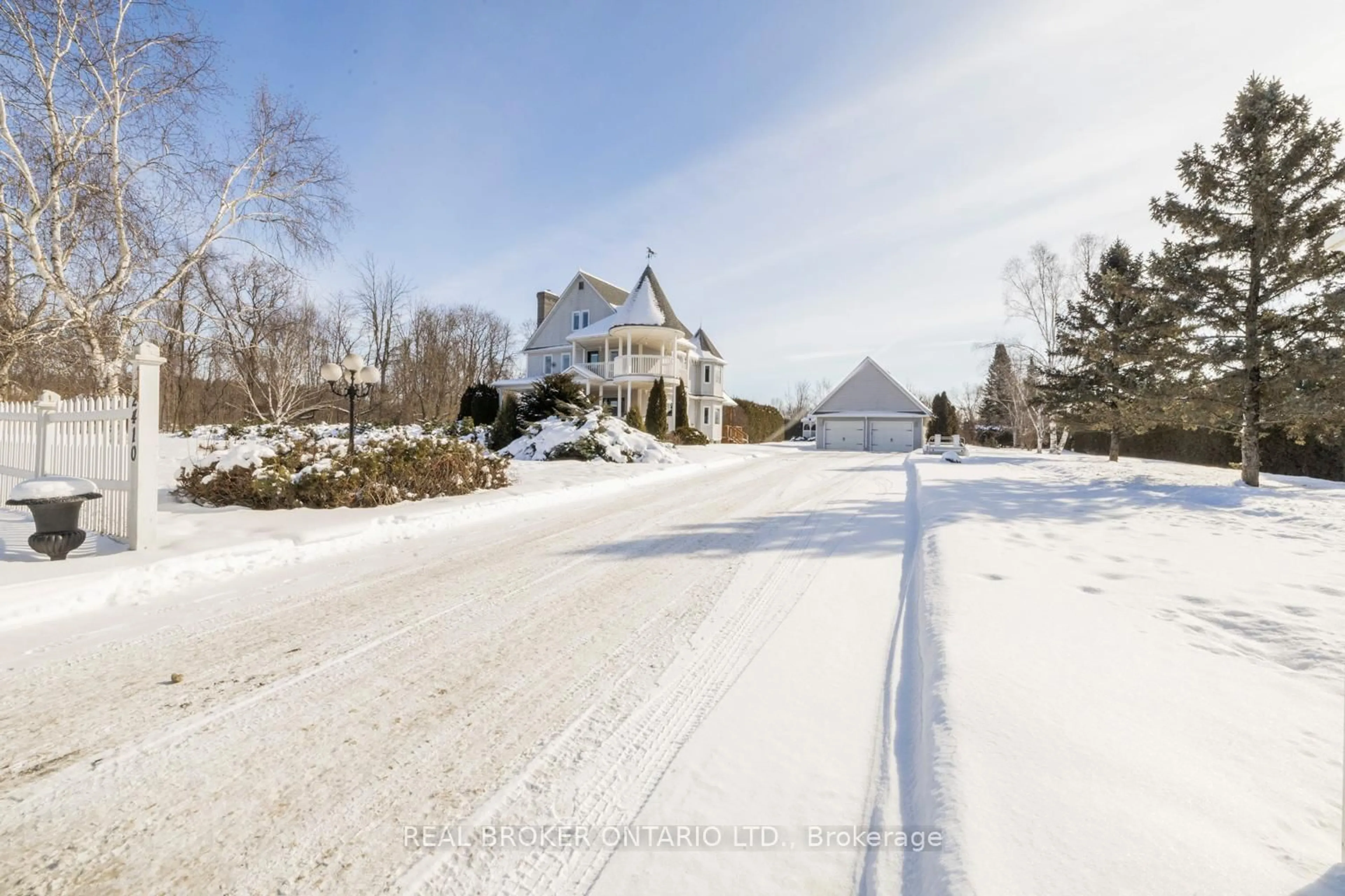 A pic from outside/outdoor area/front of a property/back of a property/a pic from drone, street for 2410 Concession Rd, North Grenville Ontario K0G 1J0