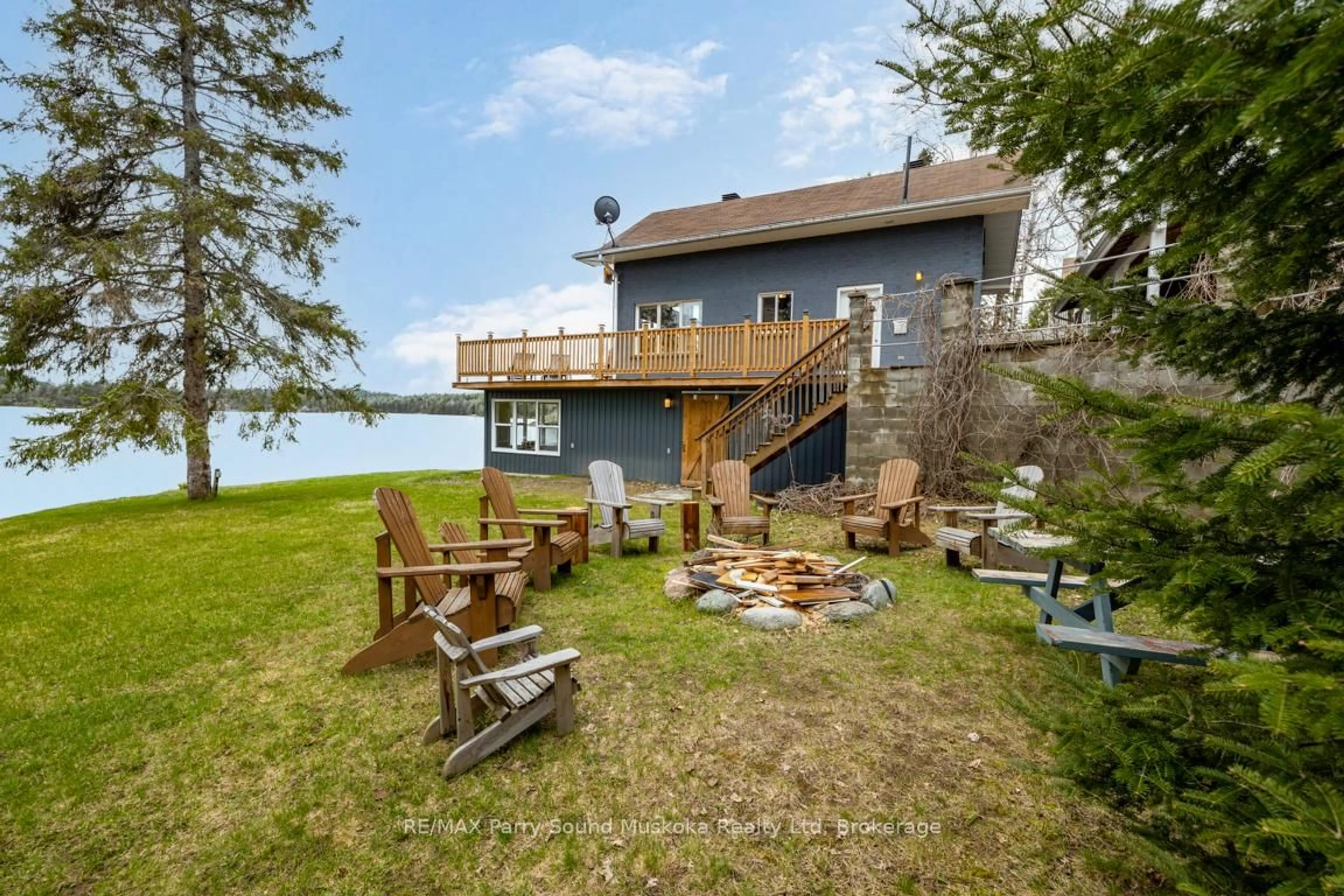 Patio, water/lake/river/ocean view for 247 Blue Jay Rd, French River Ontario P0M 2N0