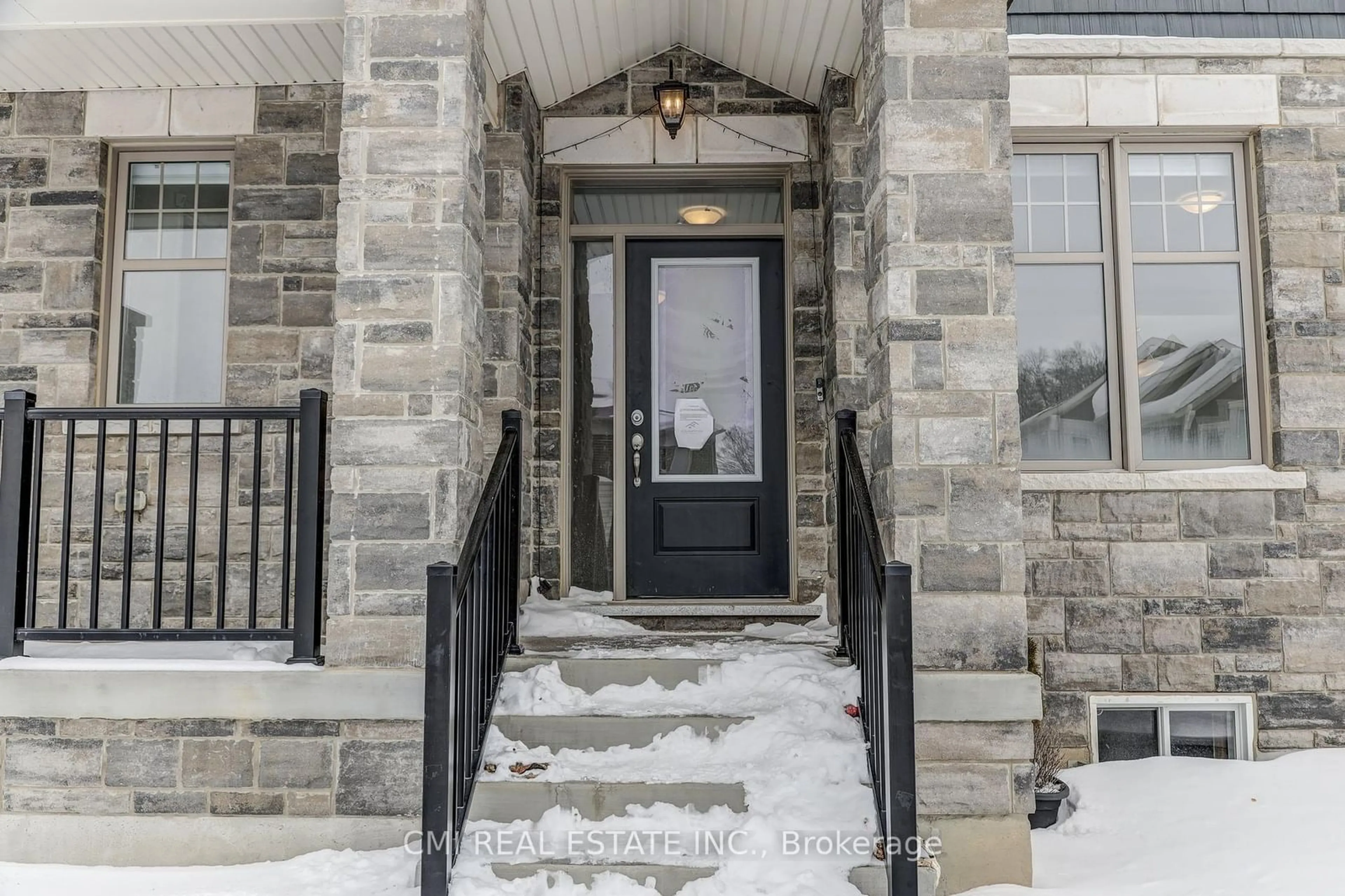 Indoor entryway for 3 Milt Schmidt St, Kitchener Ontario N2R 0T2