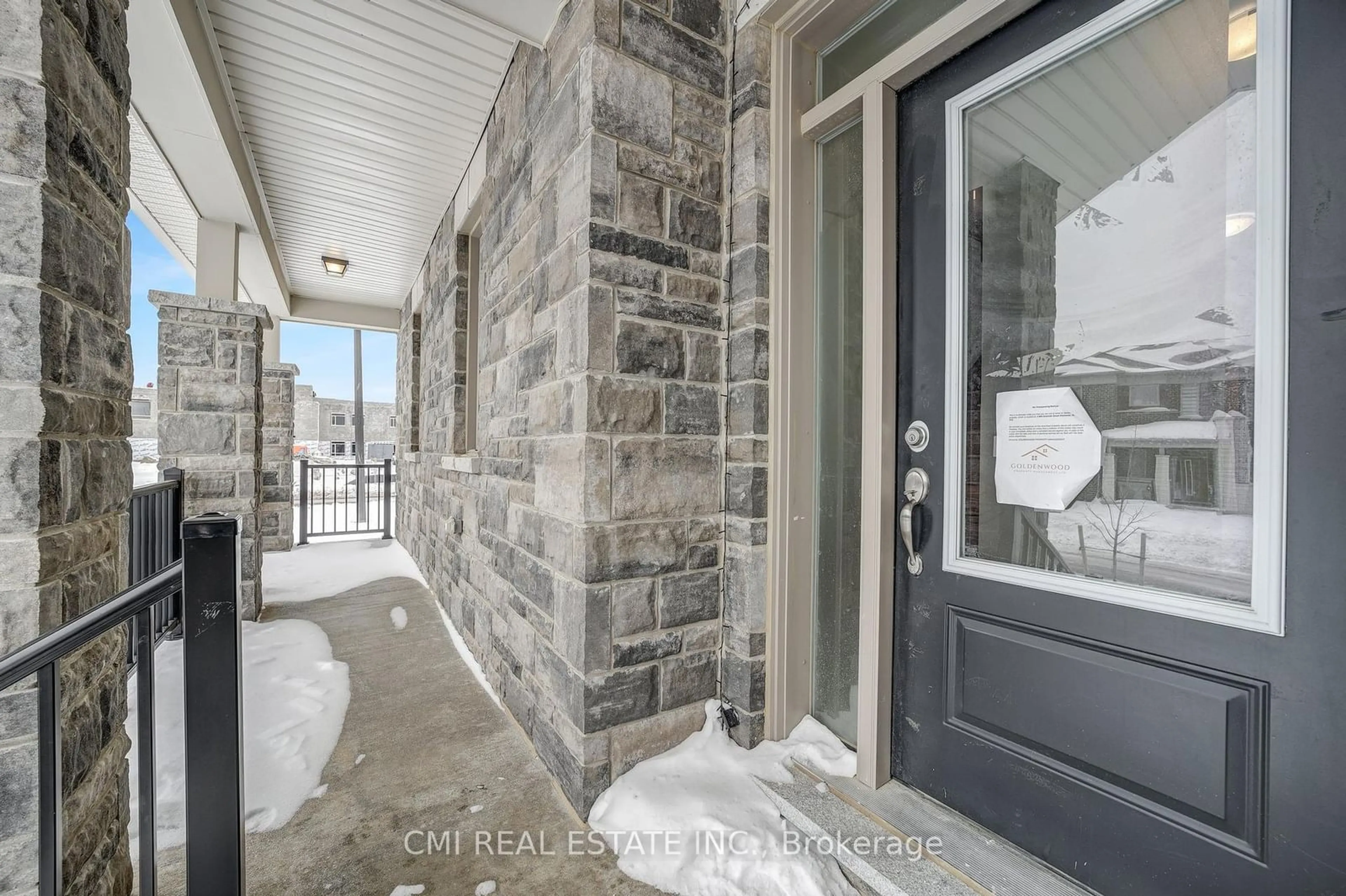 Indoor entryway for 3 Milt Schmidt St, Kitchener Ontario N2R 0T2