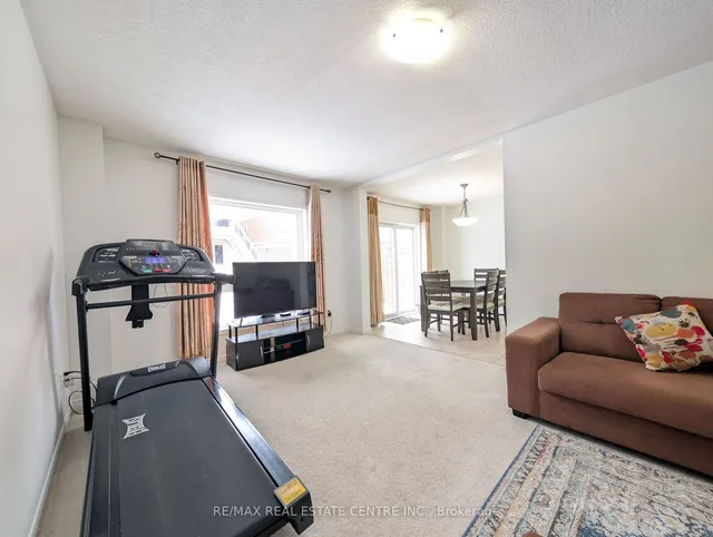 Additional image 26 of 434 Woodbine Ave