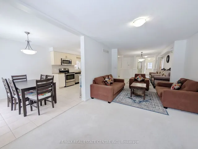 Additional image 25 of 434 Woodbine Ave