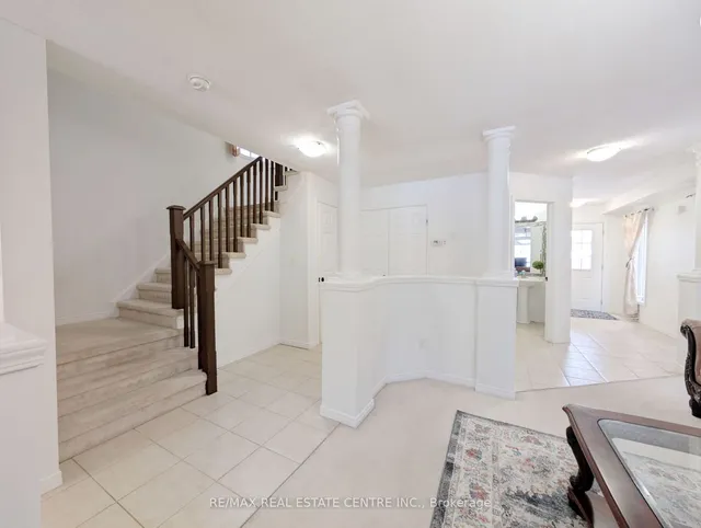 Additional image 35 of 434 Woodbine Ave