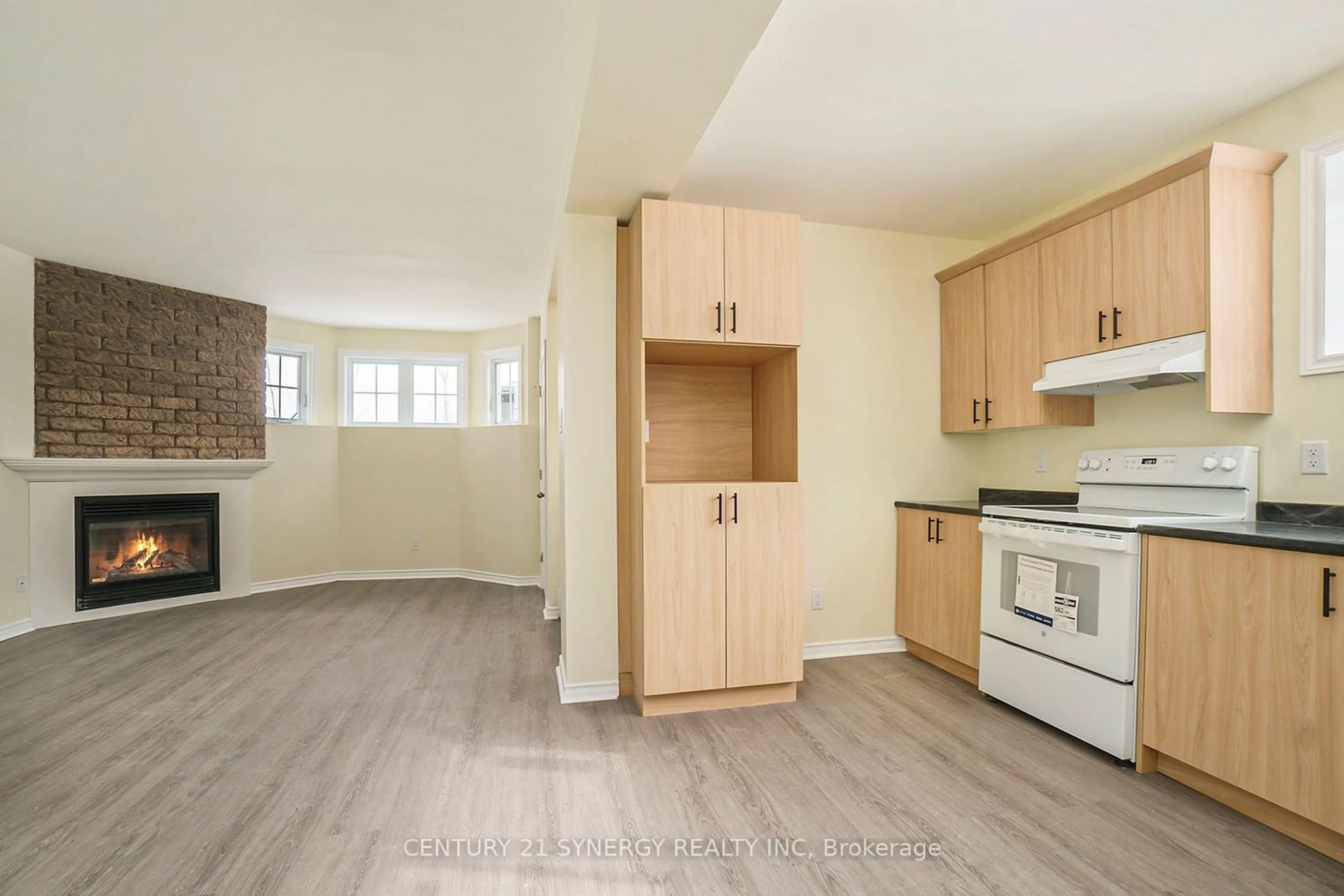 Standard kitchen, unknown for 403-409 Yves St, Clarence-Rockland Ontario K4K 0A8