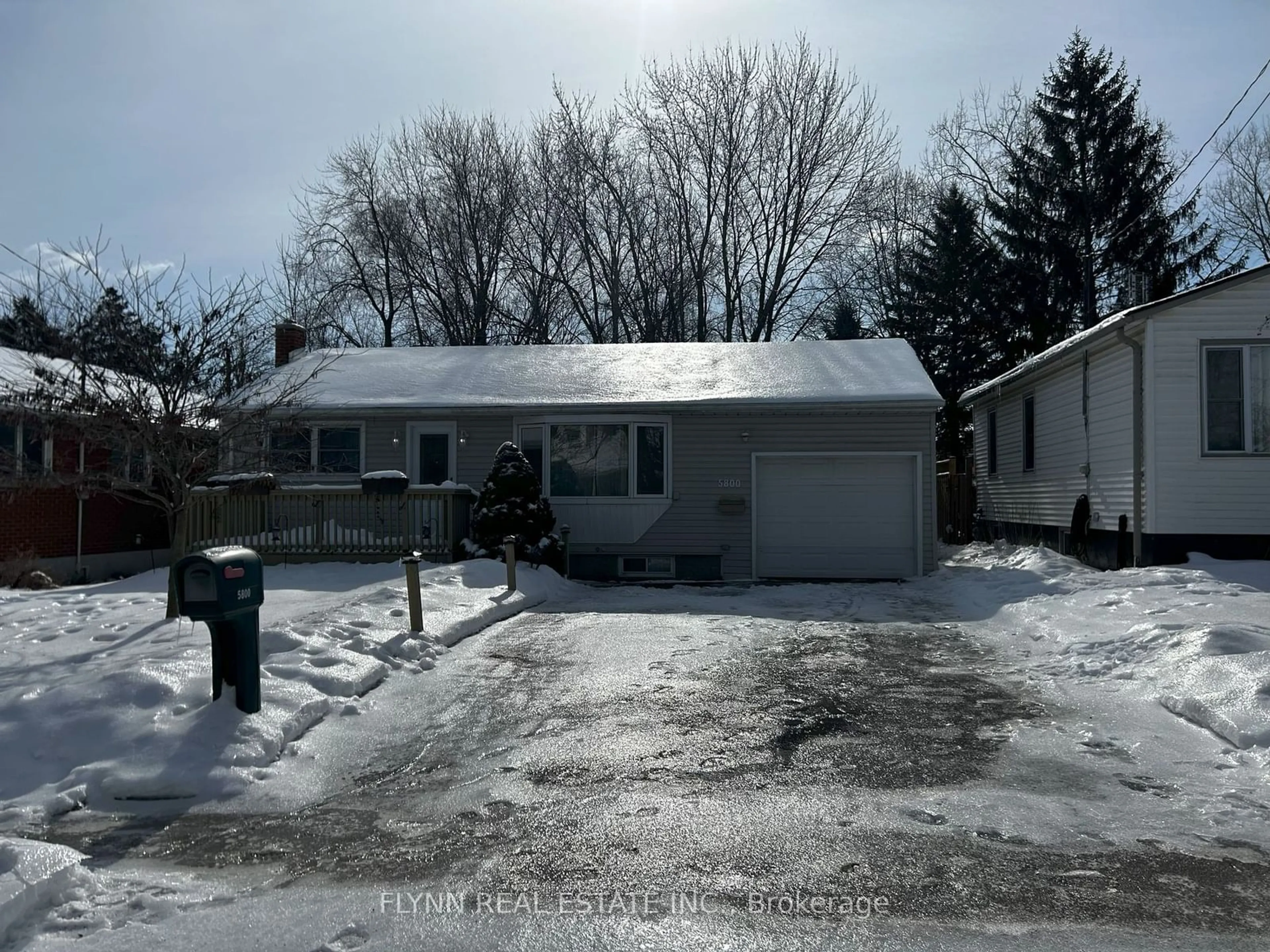 Unknown for 5800 Keith St, Niagara Falls Ontario L2J 1J9