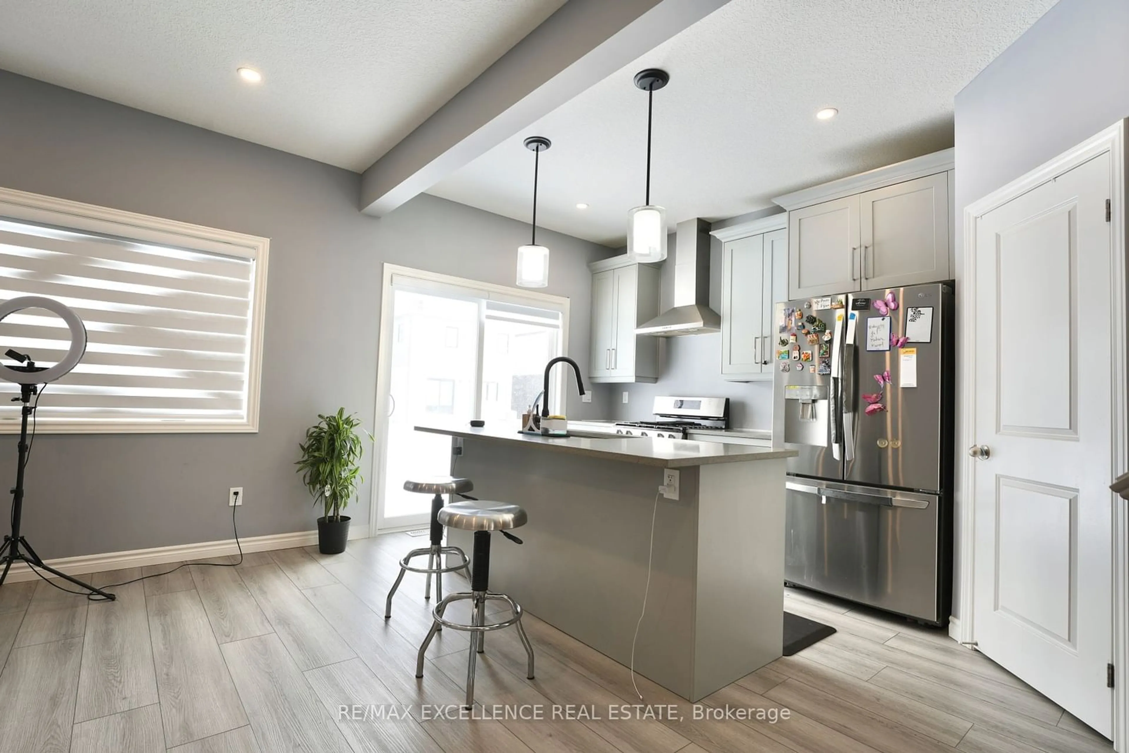 Open concept kitchen, unknown for 130 BYERS St, London Ontario N6L 0J3