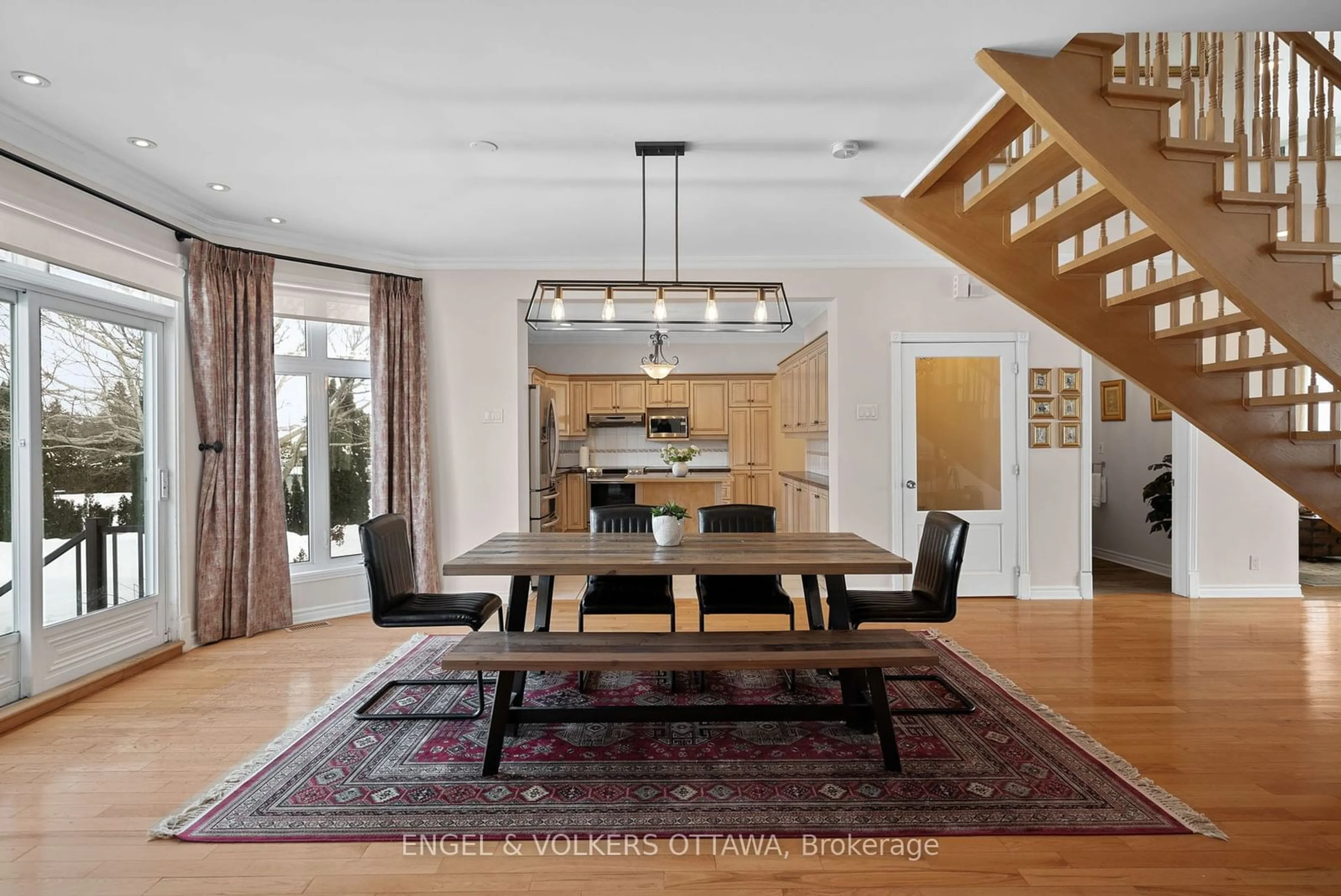 Dining room, unknown for 2584 Brickland Dr, Orleans - Cumberland and Area Ontario K4C 1R8