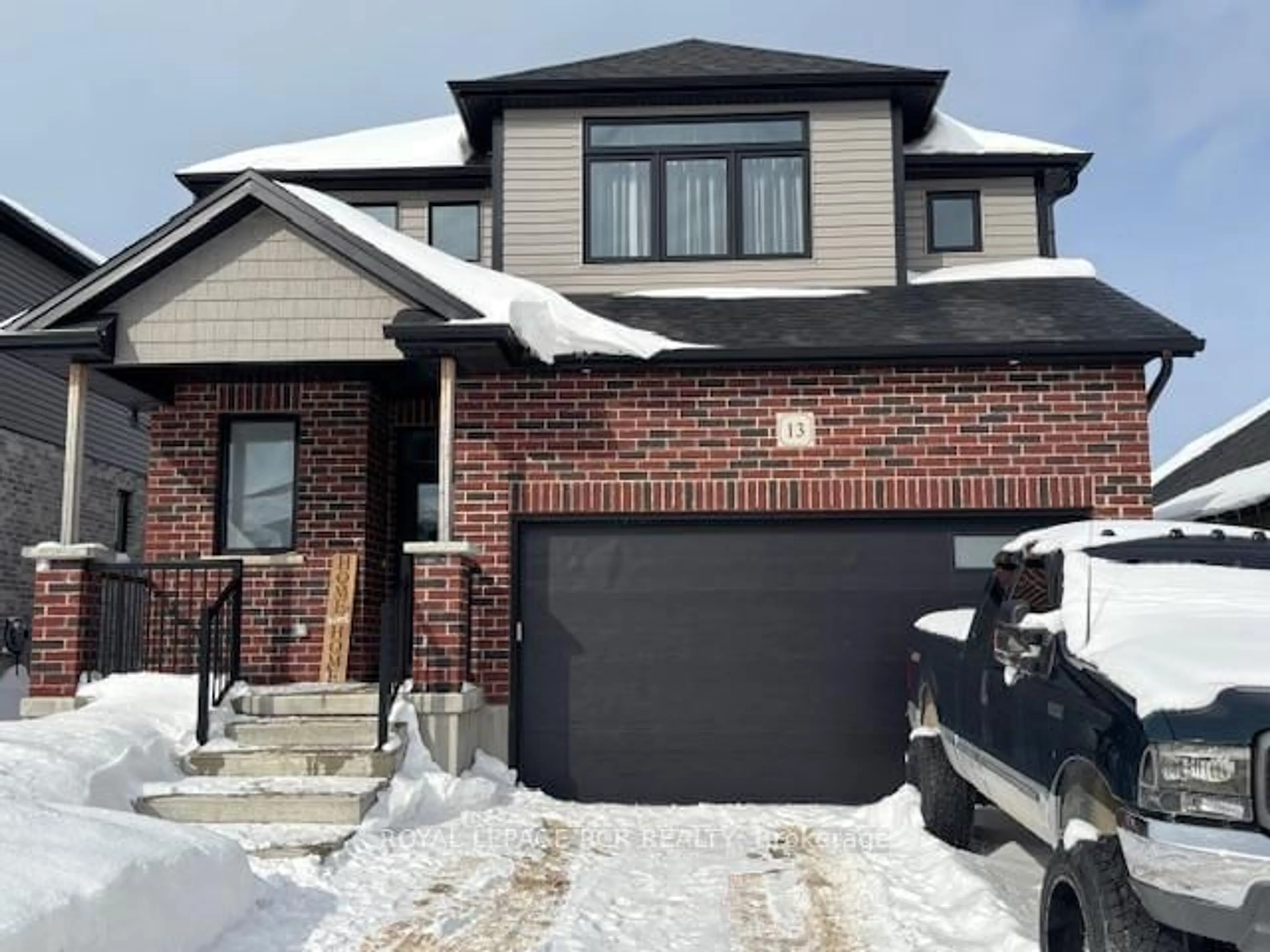 Home with brick exterior material, street for 13 Grundy Cres, East Luther Grand Valley Ontario L9W 7S7