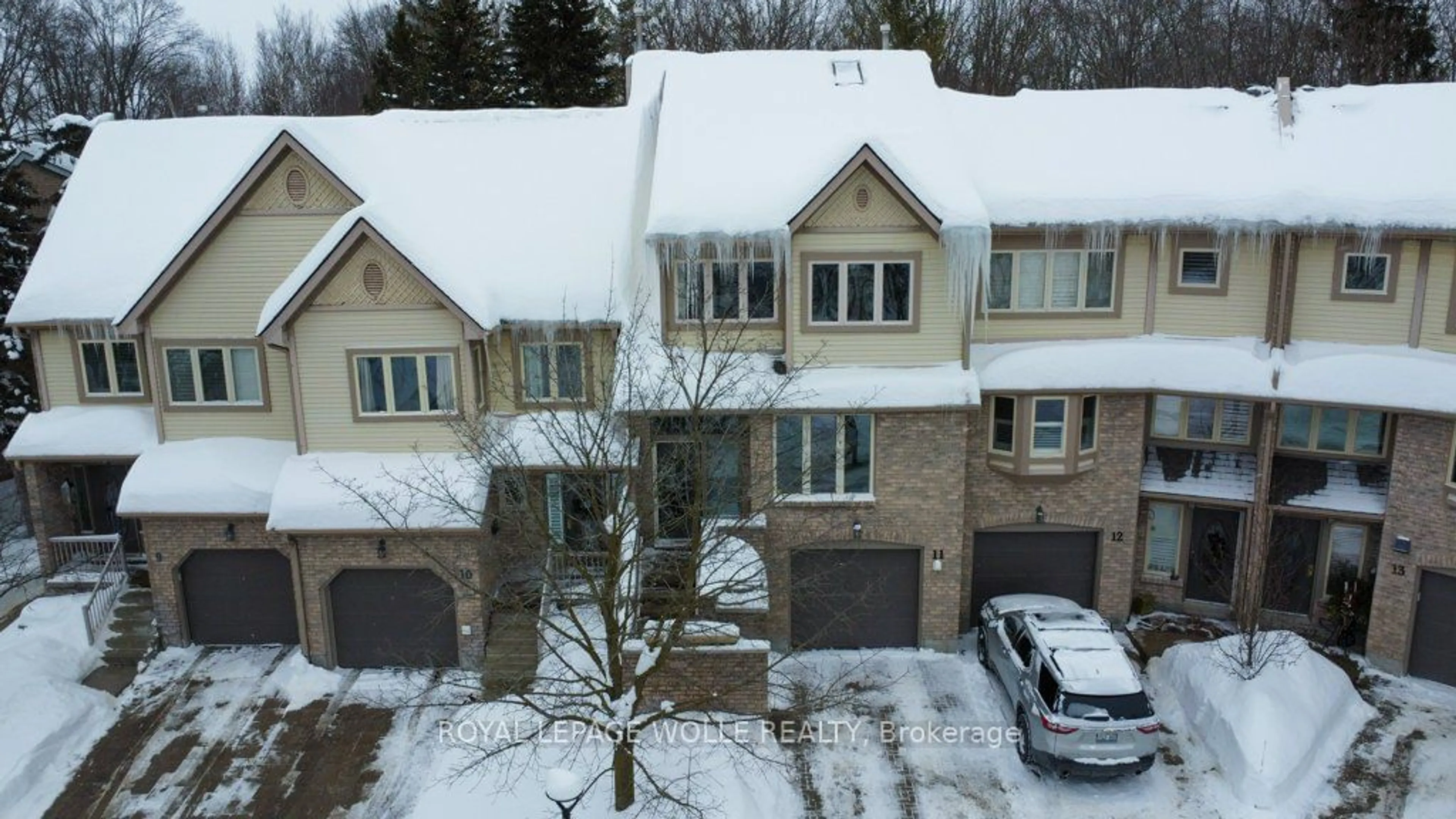 A pic from outside/outdoor area/front of a property/back of a property/a pic from drone, street for 225 Benjamin Rd #11, Waterloo Ontario N2V 1Z3