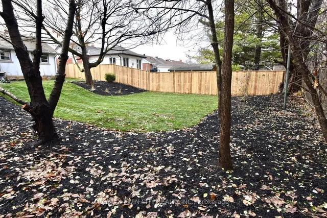 Additional property image - 400 Dumfries Ave