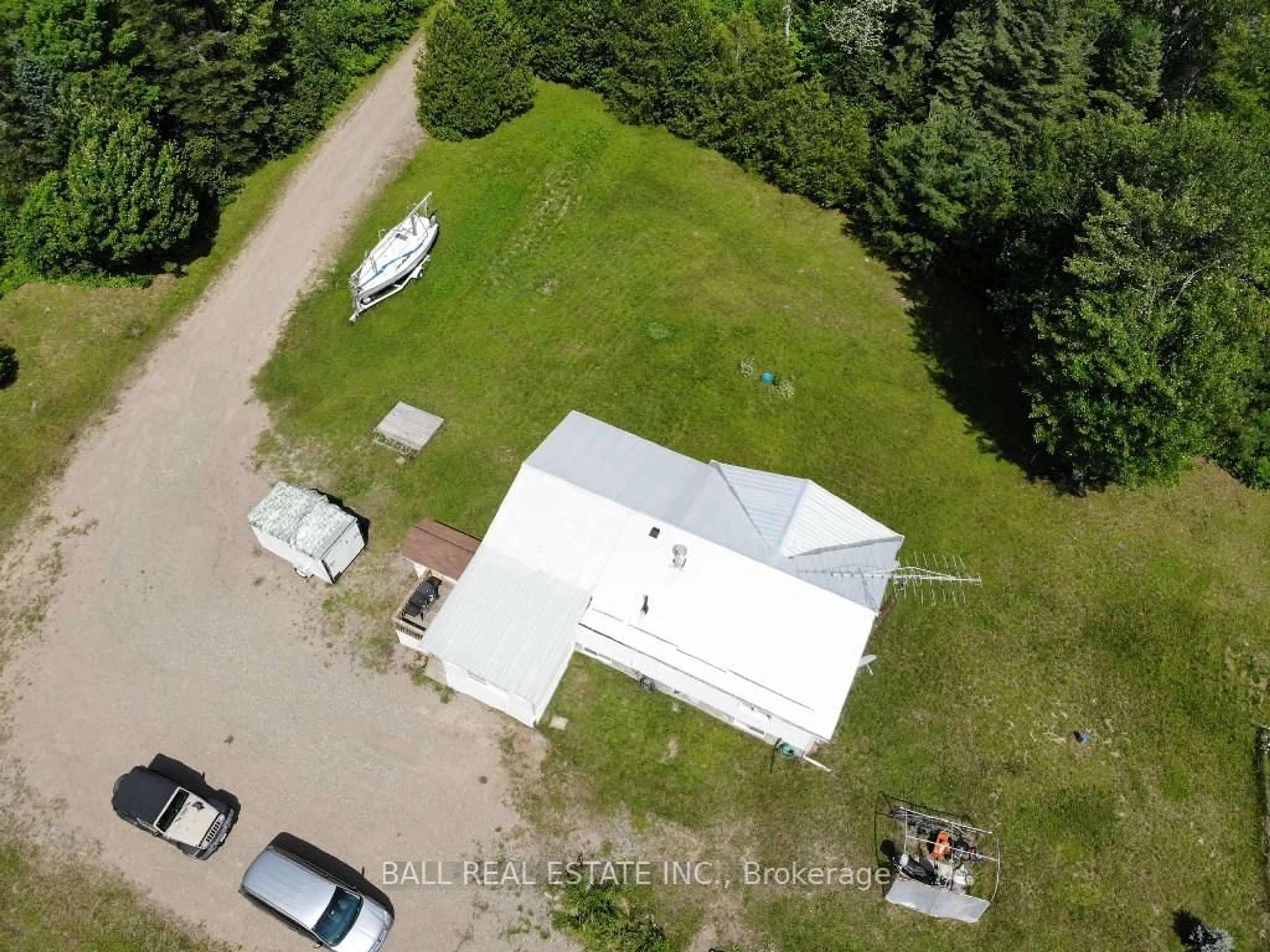 A pic from outside/outdoor area/front of a property/back of a property/a pic from drone, building for 7113 Highway 127, South Algonquin Ontario K0J 2M0