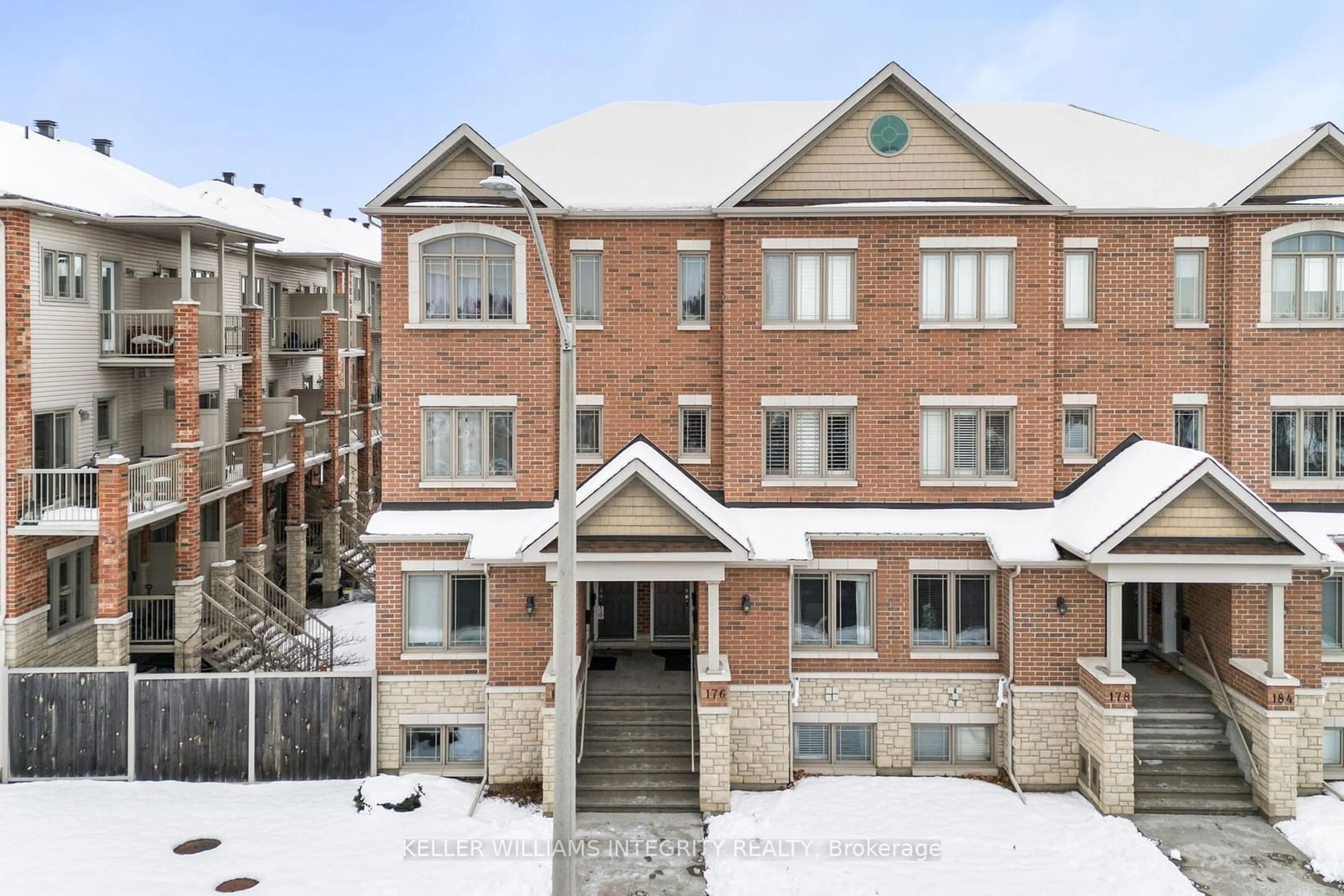 Home with brick exterior material, street for 176 Den Haag Dr #18, Overbrook - Castleheights and Area Ontario K1K 2V7