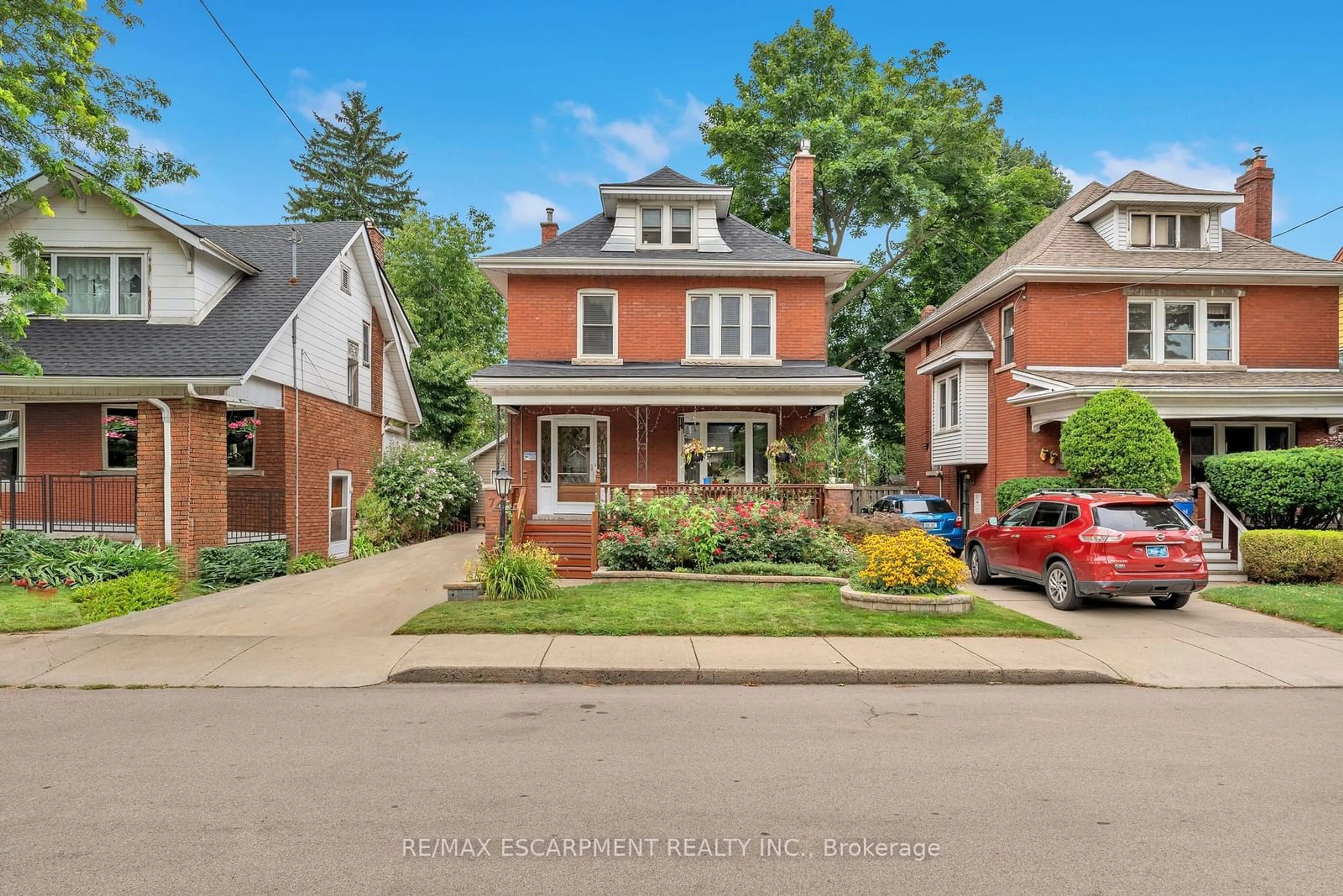 Home with brick exterior material, street for 74 Balmoral Ave, Hamilton Ontario L8M 3J9