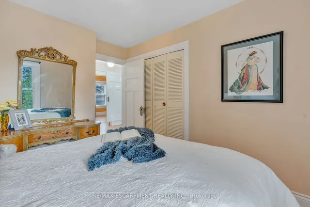 Additional property image - 74 Balmoral Ave