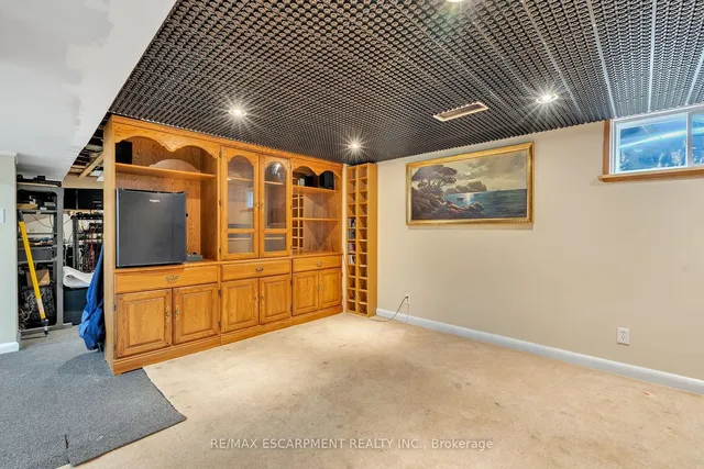 Additional property image - 74 Balmoral Ave