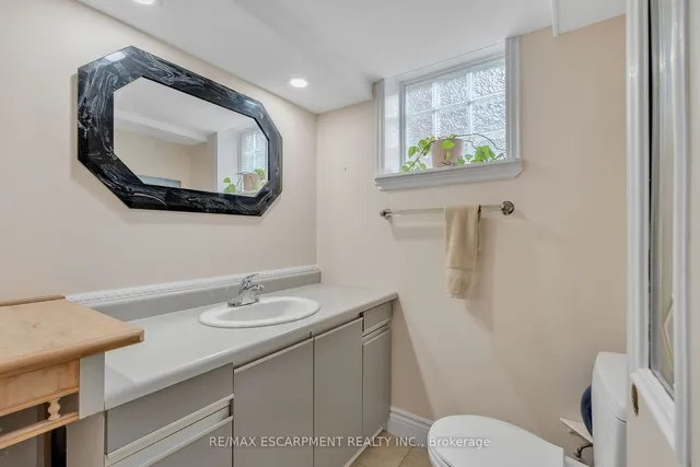 Additional property image - 74 Balmoral Ave